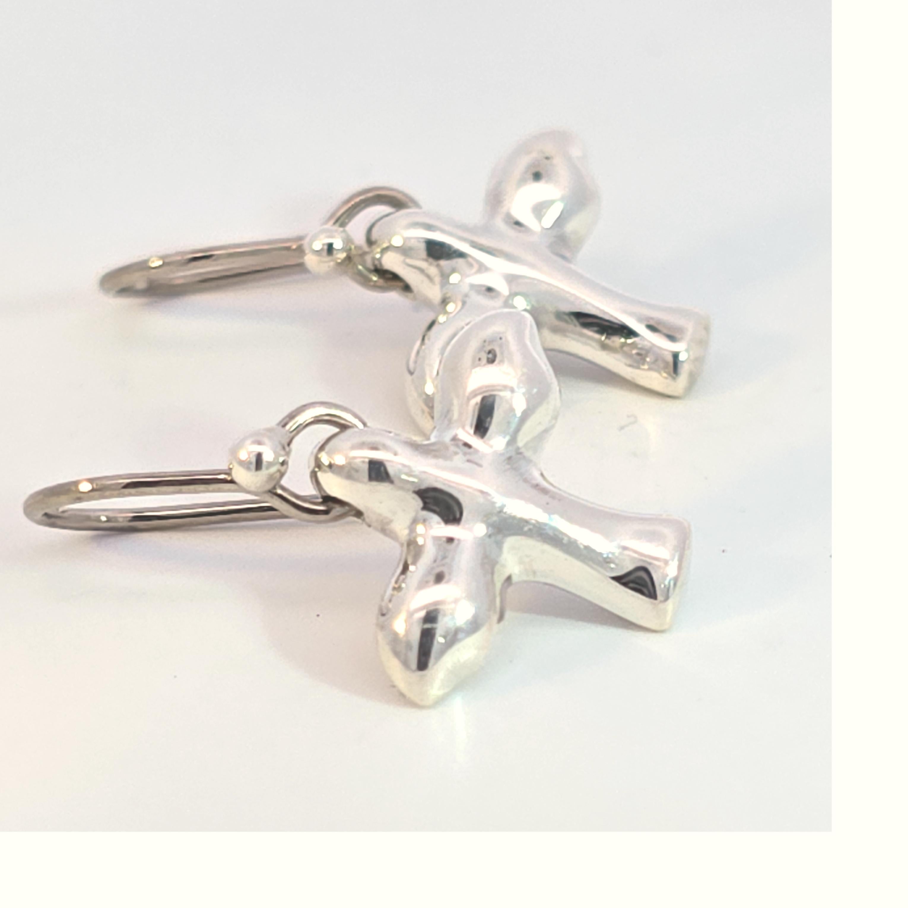 Un classico in argento, realizzato da Elsa Peretti for Tiffany & Co.