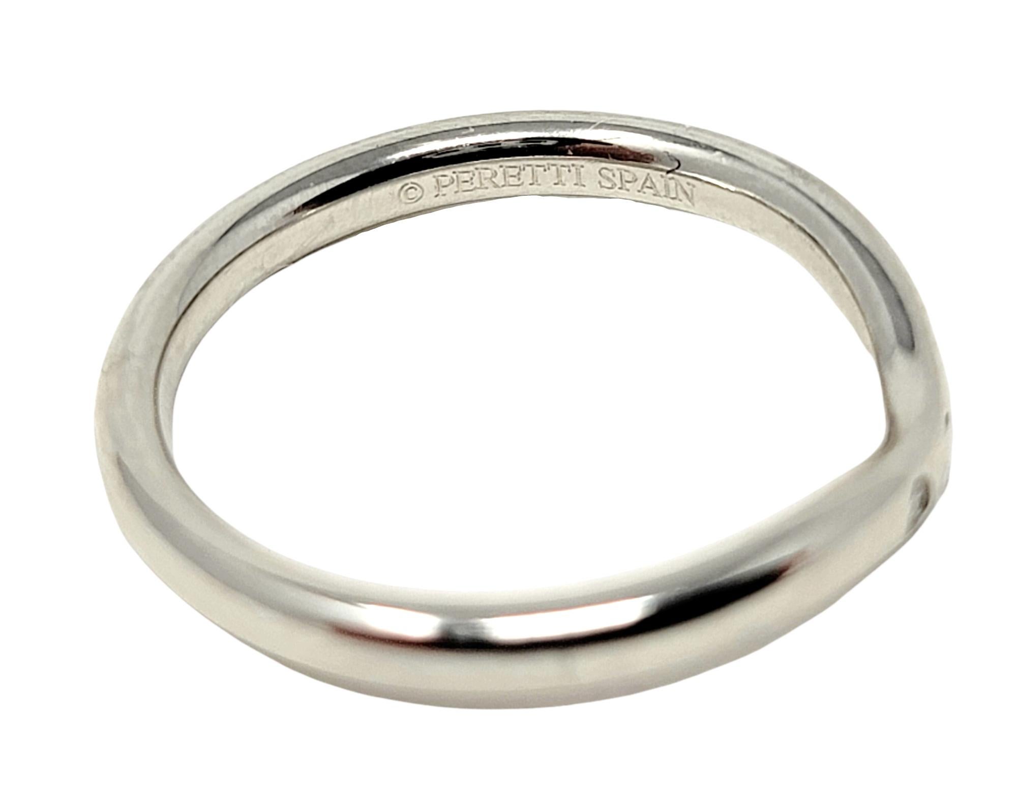 Elsa Peretti for Tiffany & Co. Three Diamond Platinum Contour Wedding Band Ring In Good Condition In Scottsdale, AZ