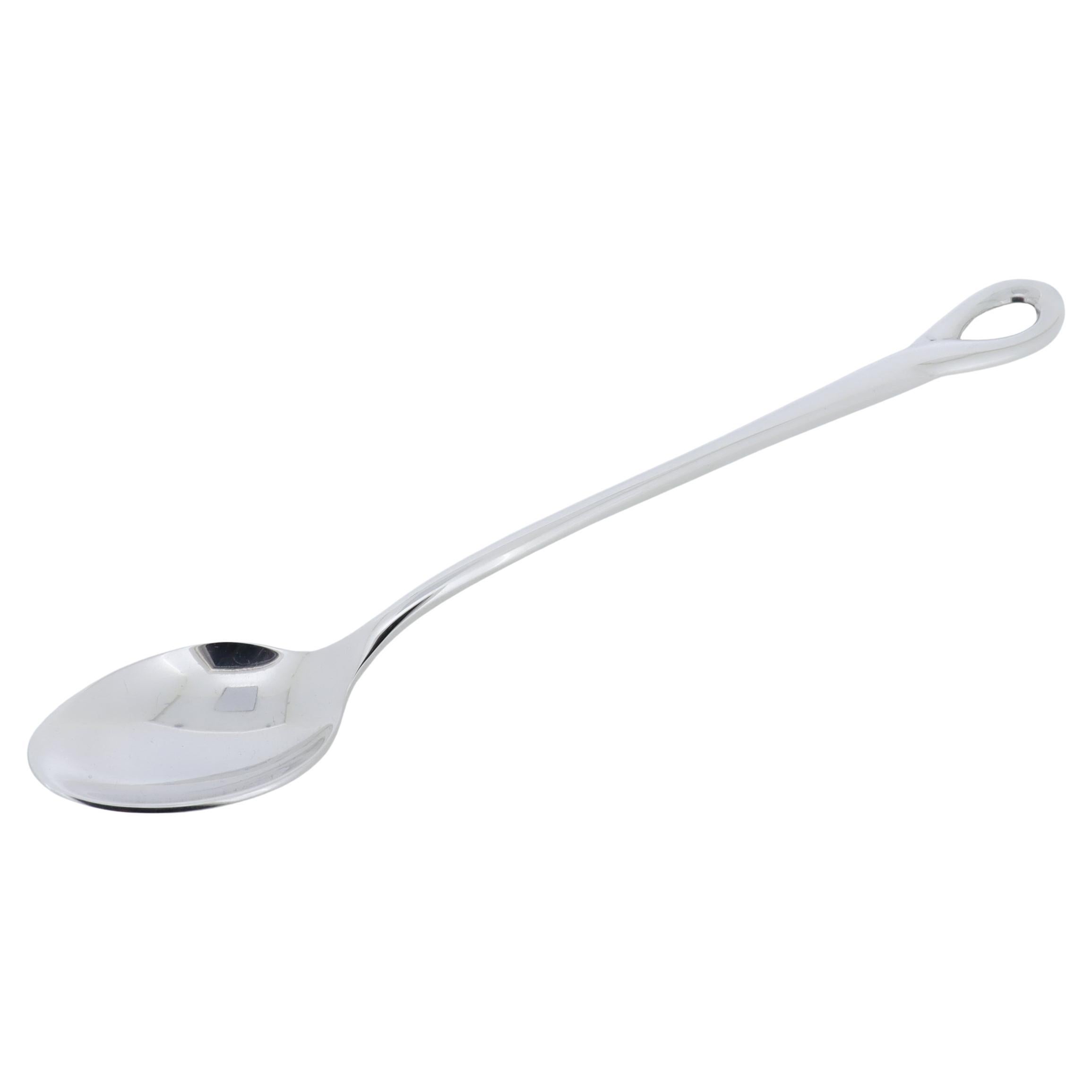 Un bel cucchiaio in argento firmato.

Di Elsa Peretti for Tiffany & Co.

In argento sterling.

Nel modello di Padova. 

Insieme alla custodia e alla scatola originale.

Un design Tiffany semplicemente meraviglioso!

Data:
20° secolo

Condizioni