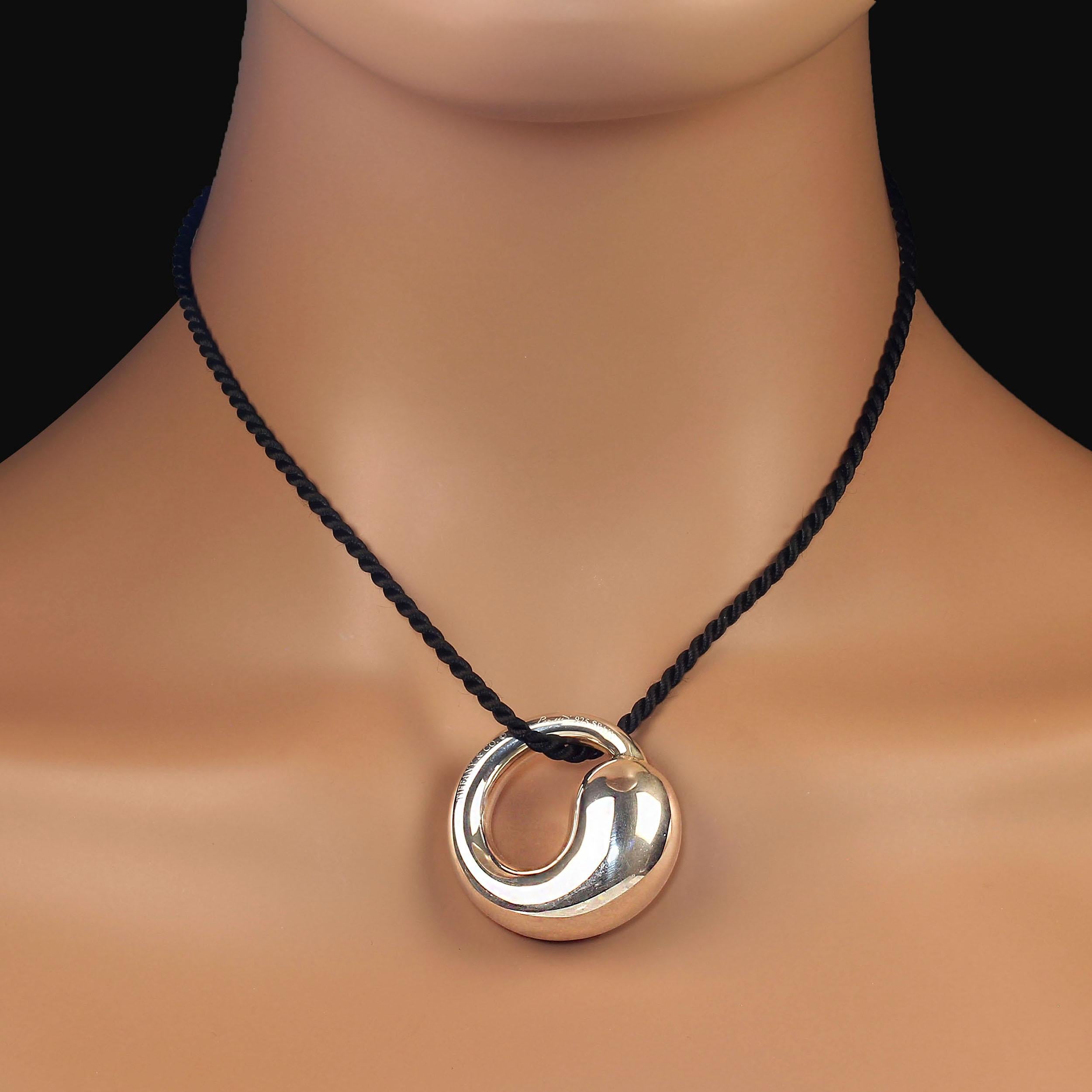 Elsa Peretti Sterling Silver Eternal Circle Pendant In Excellent Condition In Raleigh, NC