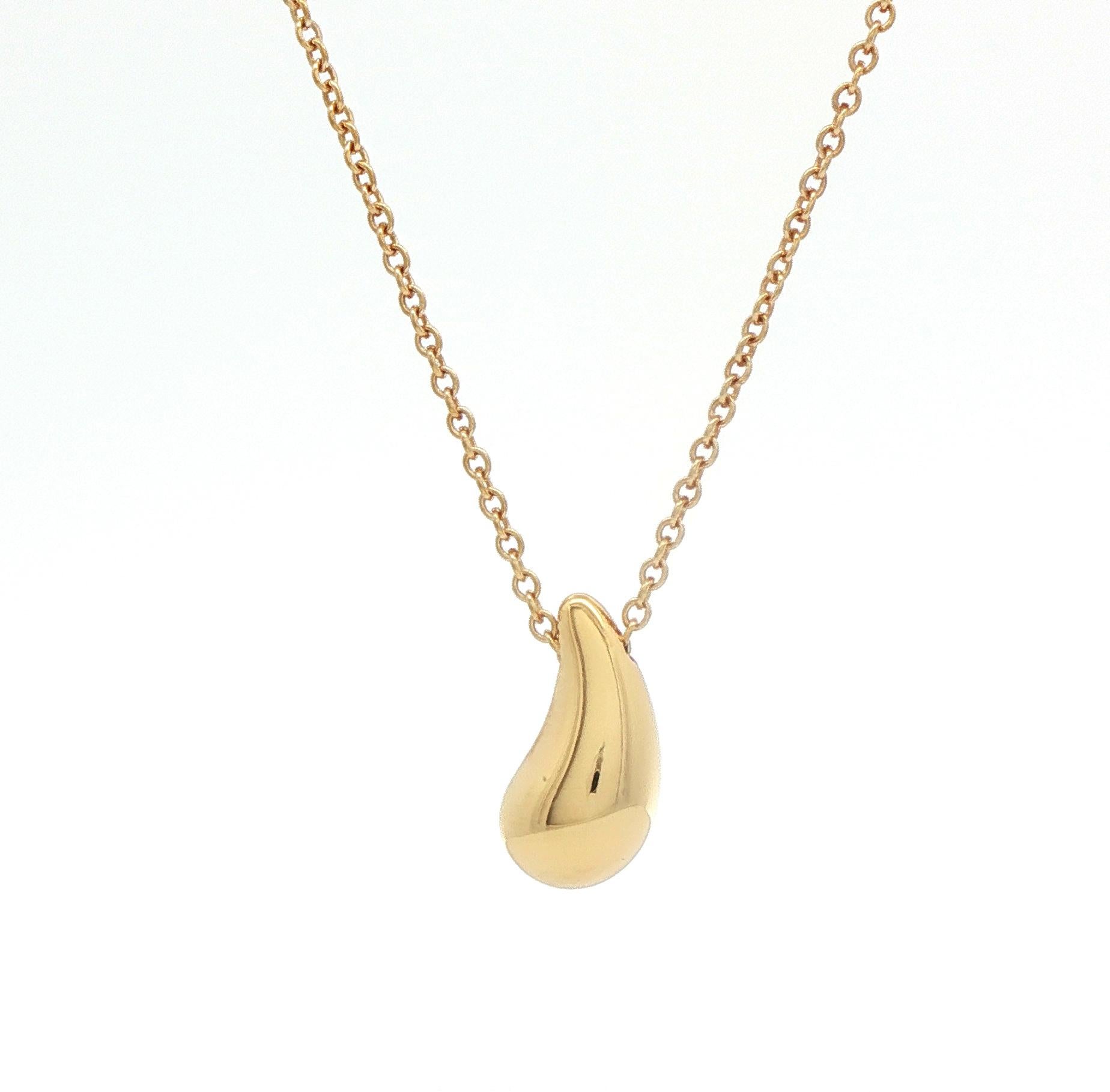 Elsa Peretti Tear Drop 18kt Yellow Gold Pendant In condizioni ottime in vendita a Bethesda, MD