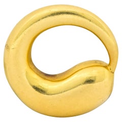 Elsa Peretti Tiffany & Co. 18 Karat Gold Eternal Circle Pendant