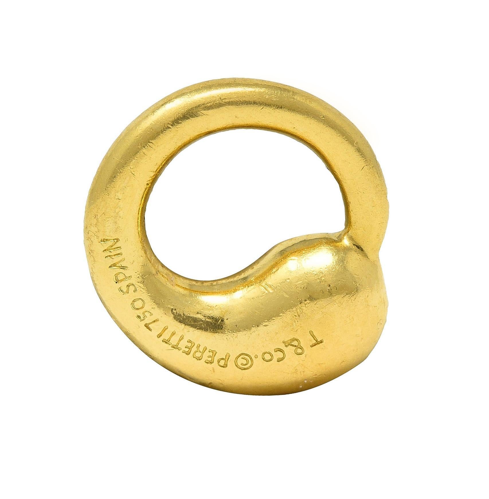 Elsa Peretti Tiffany & Co. 1990's 18K Yellow Gold Vintage Eternal Circle Pendant In Excellent Condition In Philadelphia, PA
