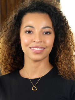 Elsa Peretti Tiffany & Co. 2000's 18K Gold Open Heart Pendant Necklace