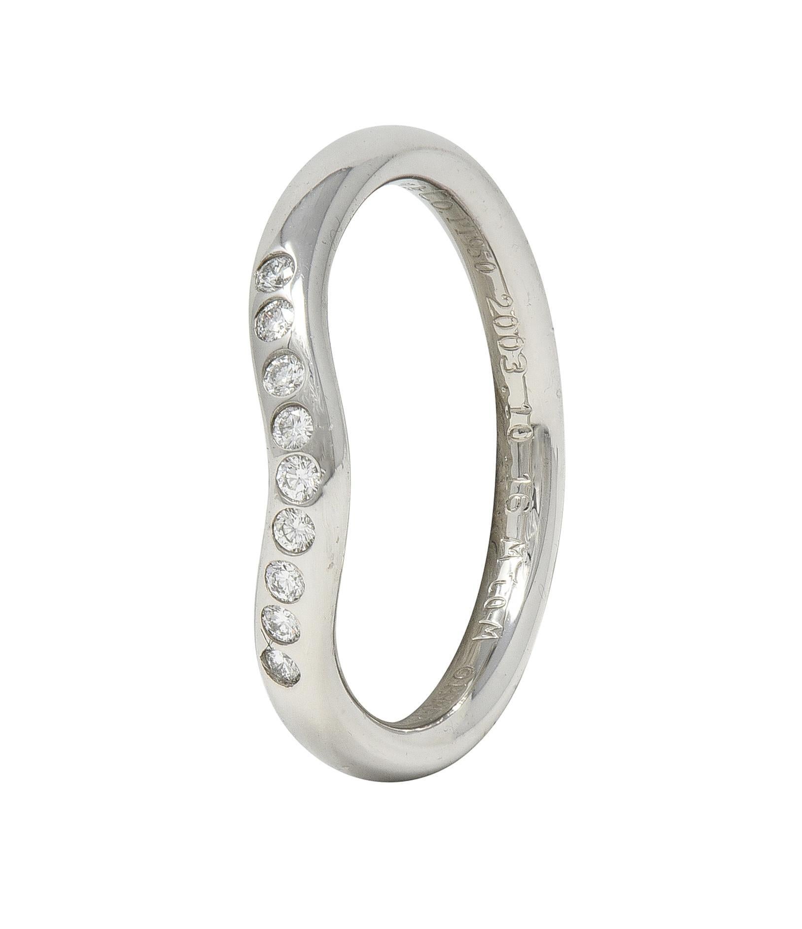 Alianza de boda Elsa Peretti Tiffany & Co. 2003 con contorno de platino y diamantes en venta 5