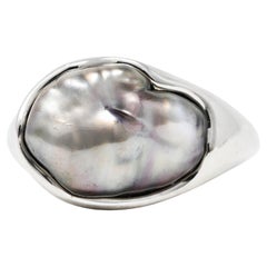 Elsa Peretti Tiffany & Co. Baroque Tahitian Pearl Platinum Ring