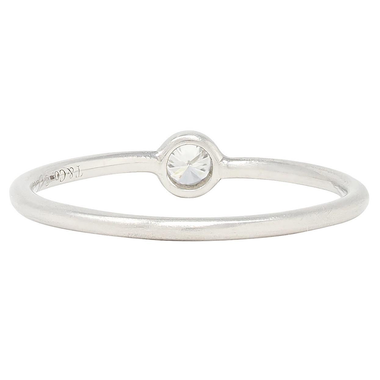 Taglio brillante Elsa Peretti for Tiffany & Co. Anello di fidanzamento solitario con castone in platino e diamante in vendita
