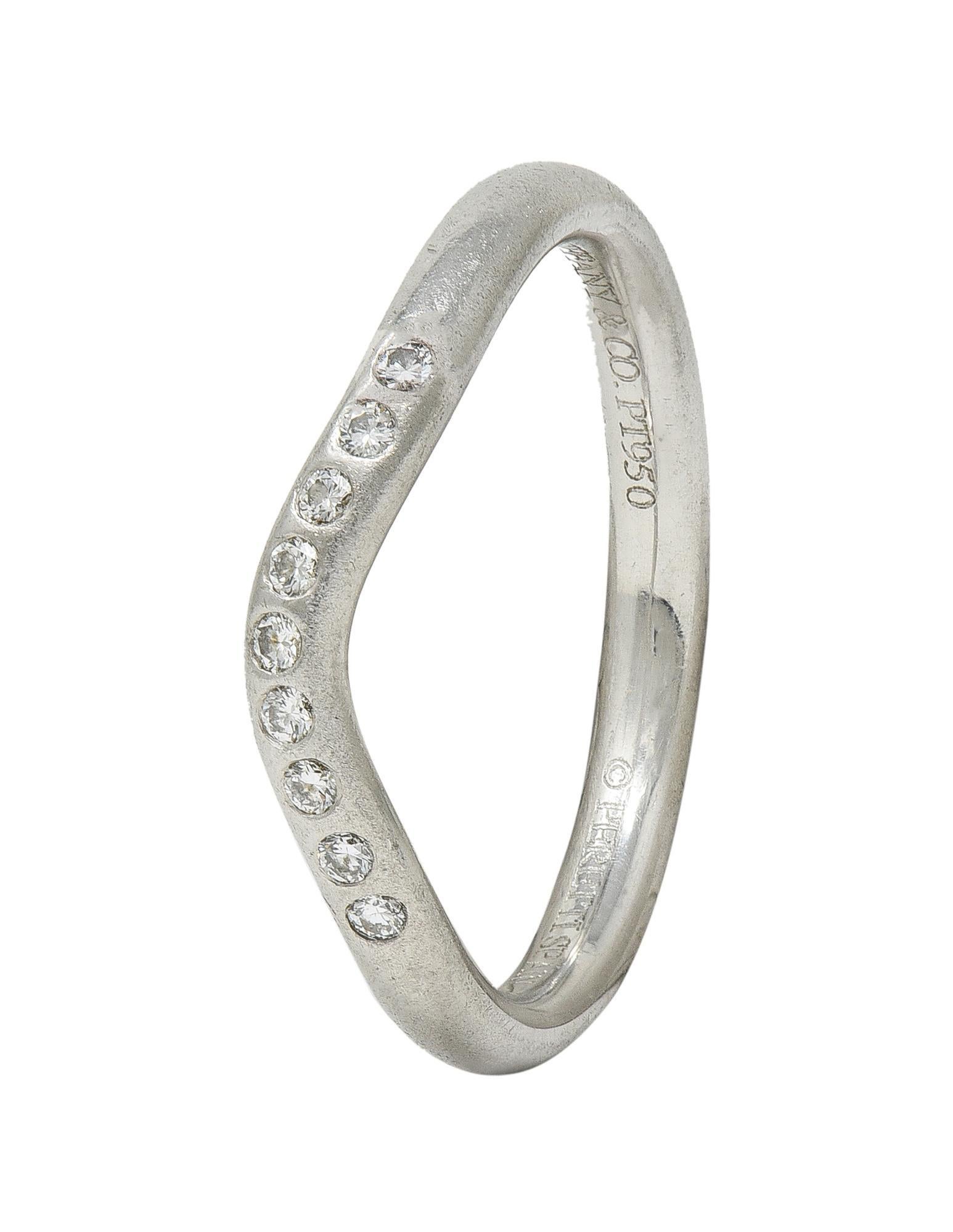 Elsa Peretti Tiffany & Co. Alianza Contorno Vintage Platino Diamante Moderno en venta