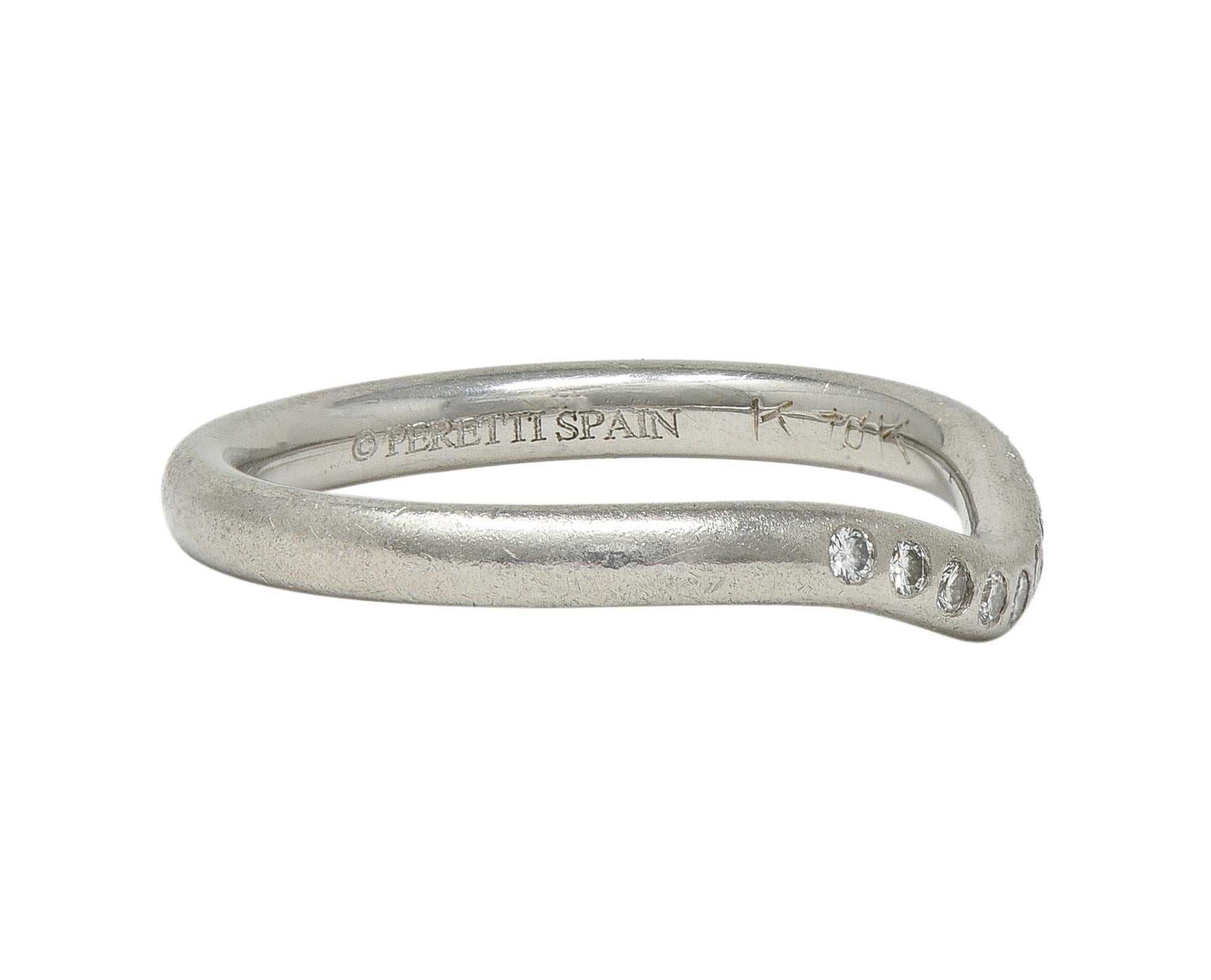 Elsa Peretti Tiffany & Co. Alianza Contorno Vintage Platino Diamante Corte brillante en venta