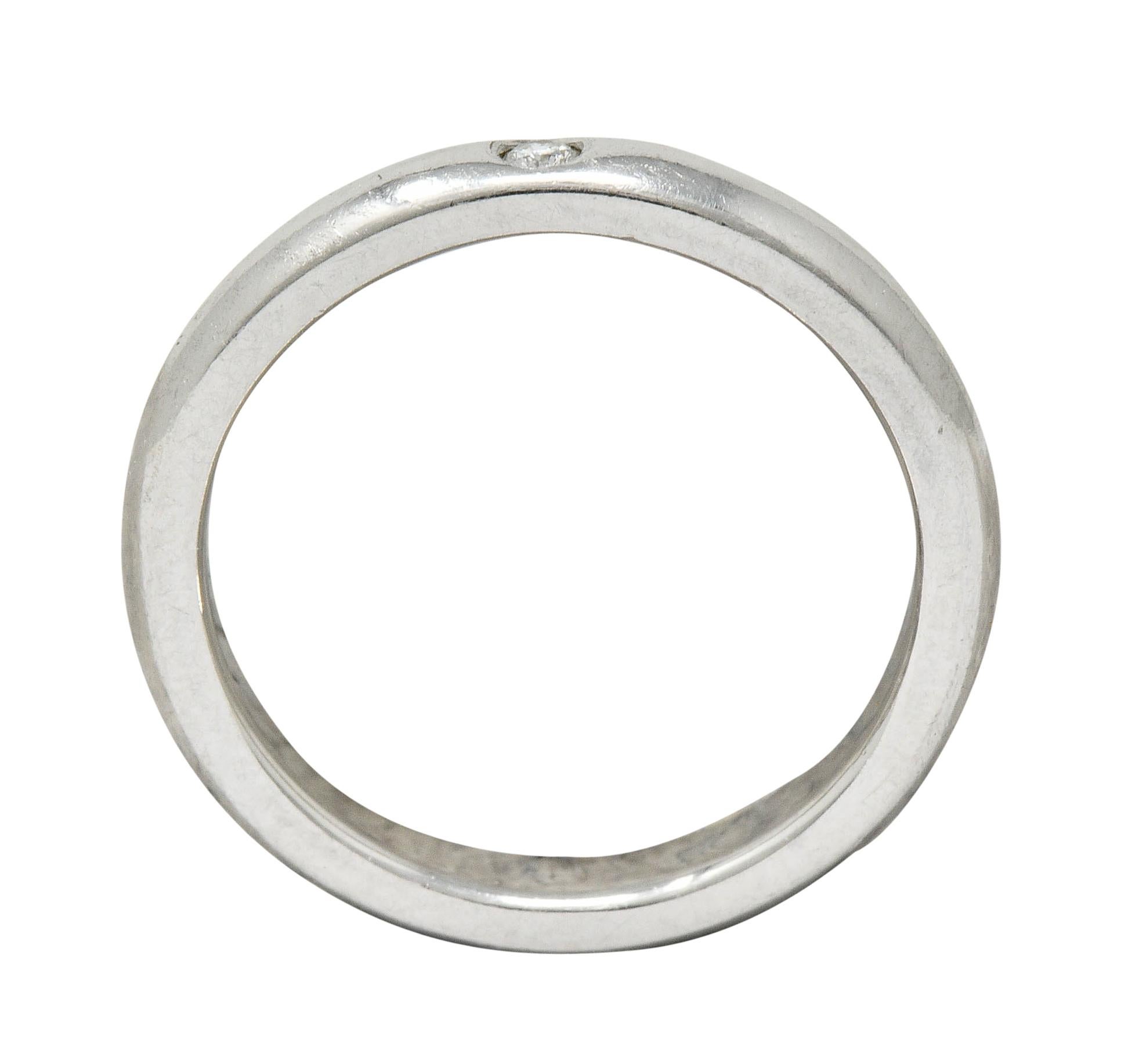 Elsa Peretti pour Tiffany & Co. Bague à anneau en platine avec diamants insérés 1