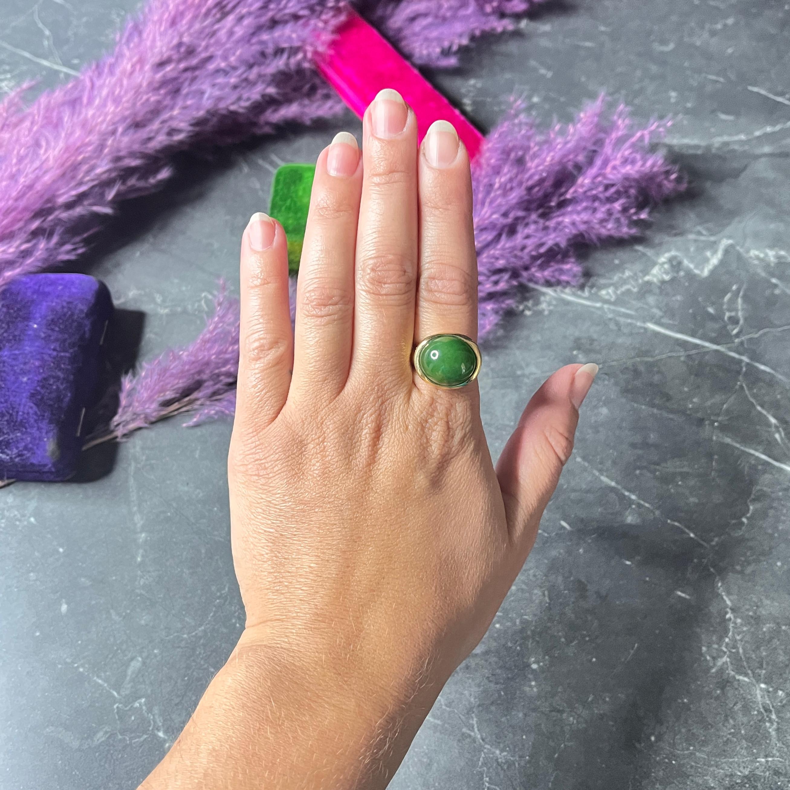 Elsa Peretti Tiffany & Co. Jade 18 Karat Yellow Gold Cabochon Ring 3