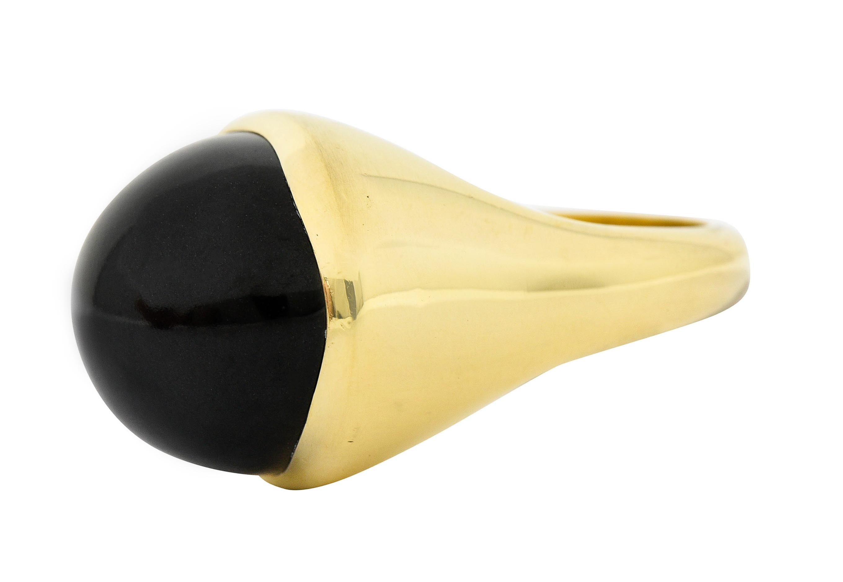 Contemporary Elsa Peretti Tiffany & Co. Onyx Cabochon 18 Karat Gold Gemstone Ring