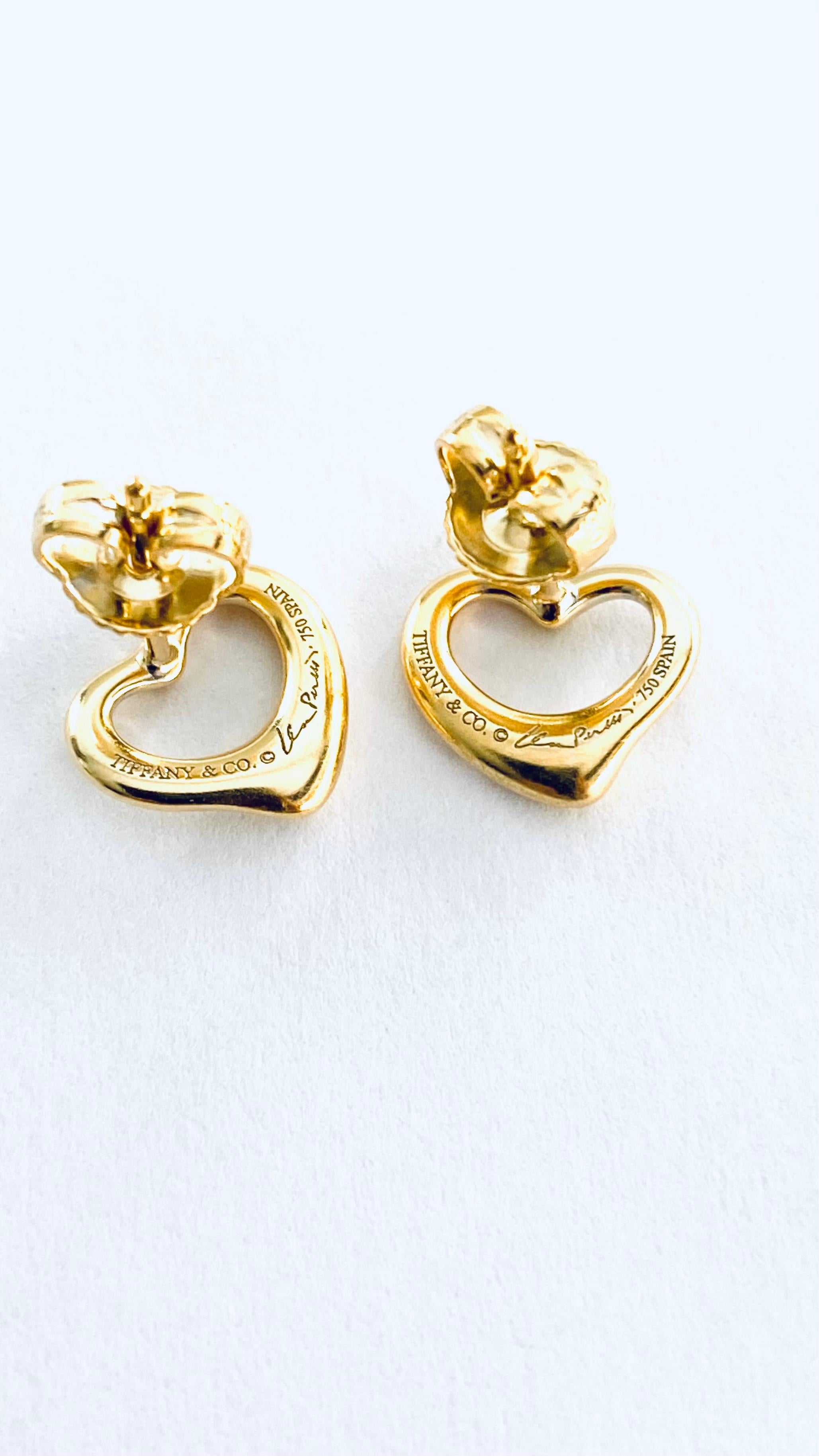 Elsa Peretti Tiffany Co Open Heart 0.43 Inch Earrings Eighteen Karat Yello Gold  For Sale 2