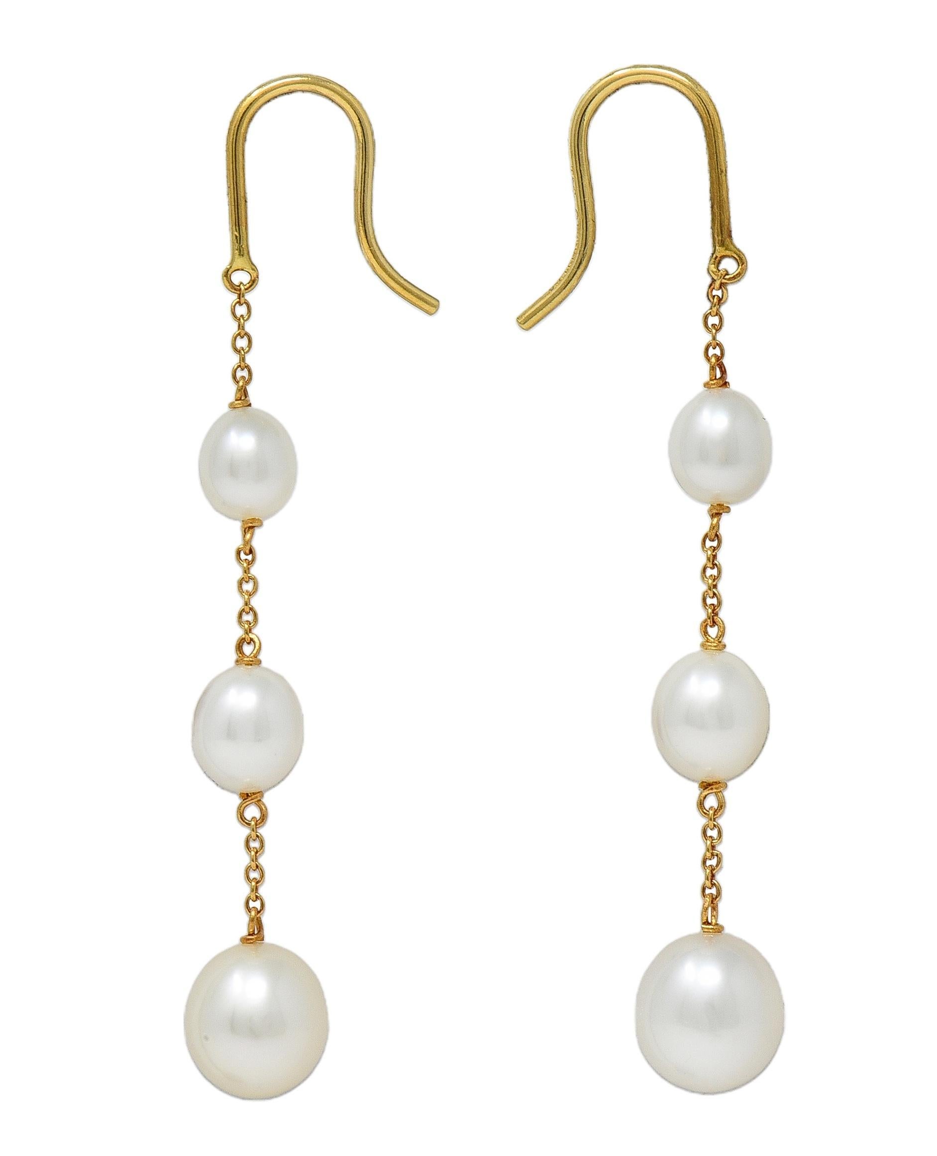Elsa Peretti Tiffany & Co. Pearl 18K Pearls-By-The-Yard Drop Earrings In Excellent Condition For Sale In Philadelphia, PA