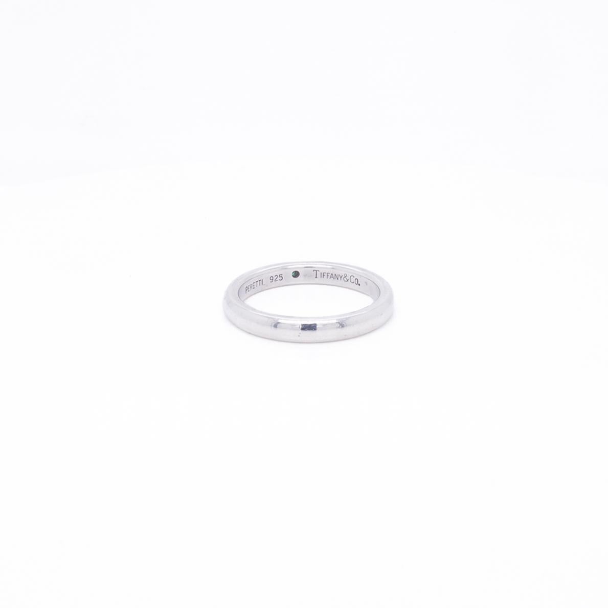 Women's Elsa Peretti Tiffany & Co. Stackable Sterling Silver & Emerald Band Ring For Sale