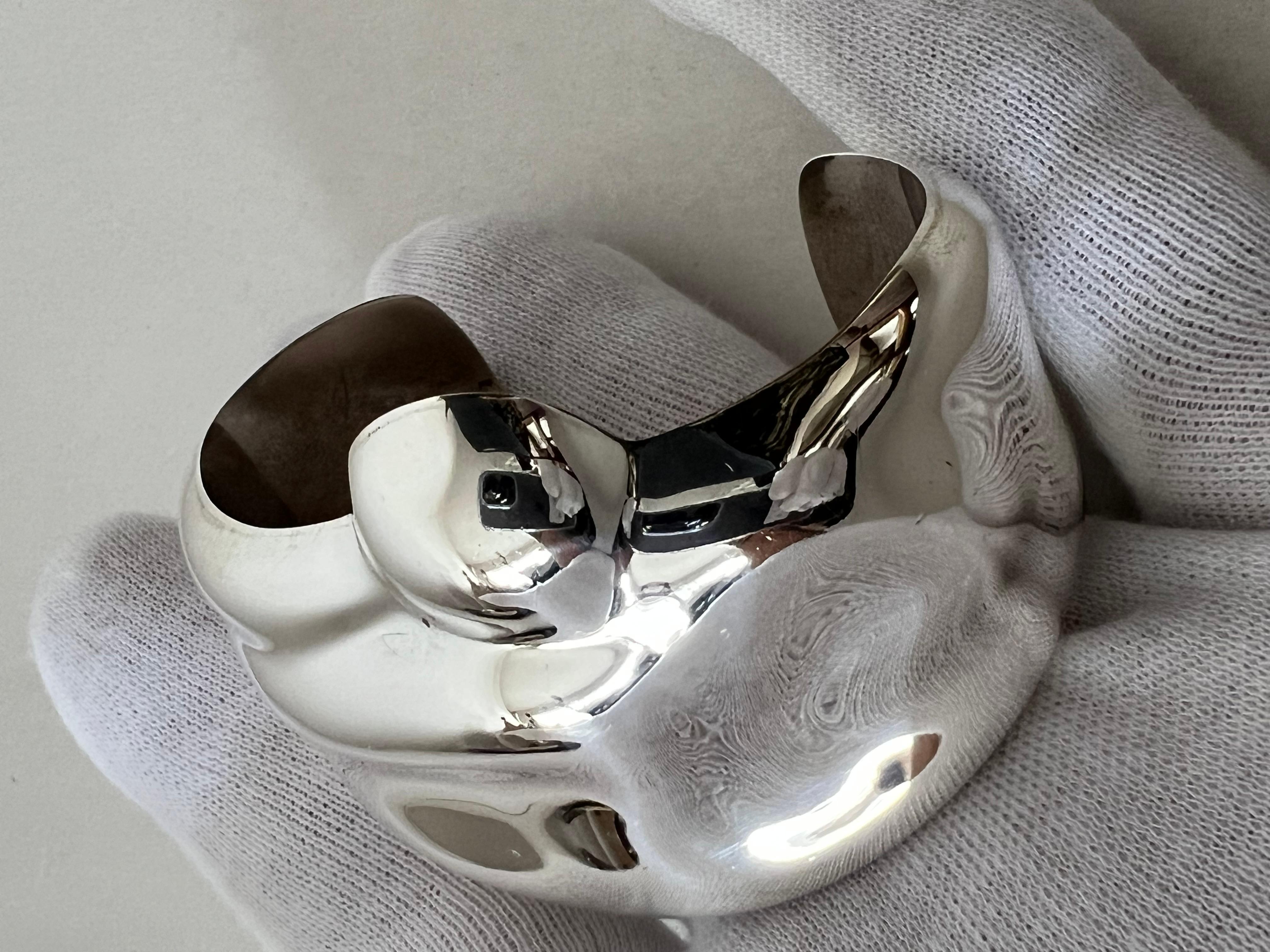Elsa Peretti Tiffany Polished Sterling Cuff Bracelet 1982 For Sale 4