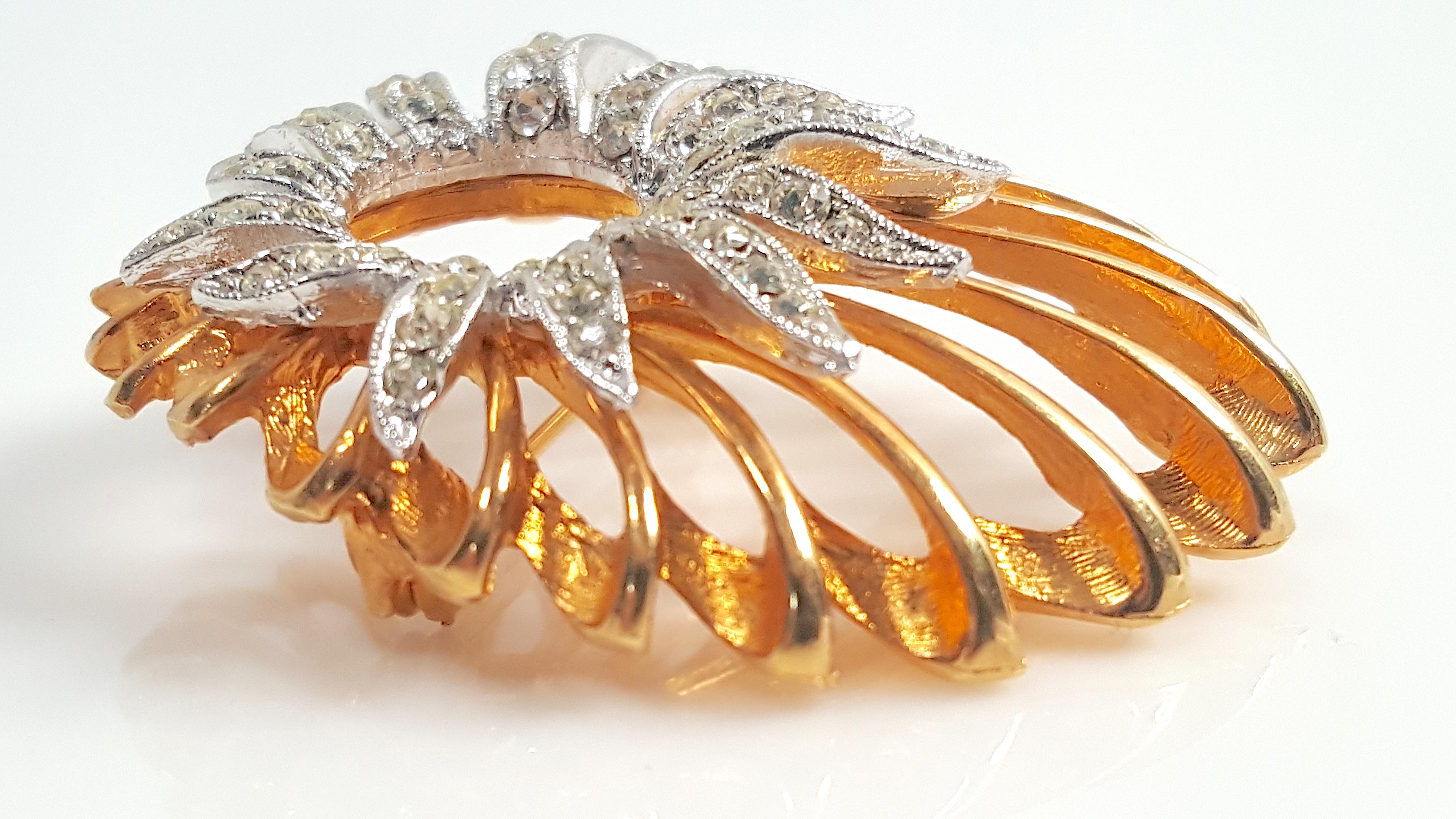 Couture1940s SchlumbergerStyle CrystalFlora Set MetallicContrast EarringsBrooch  1