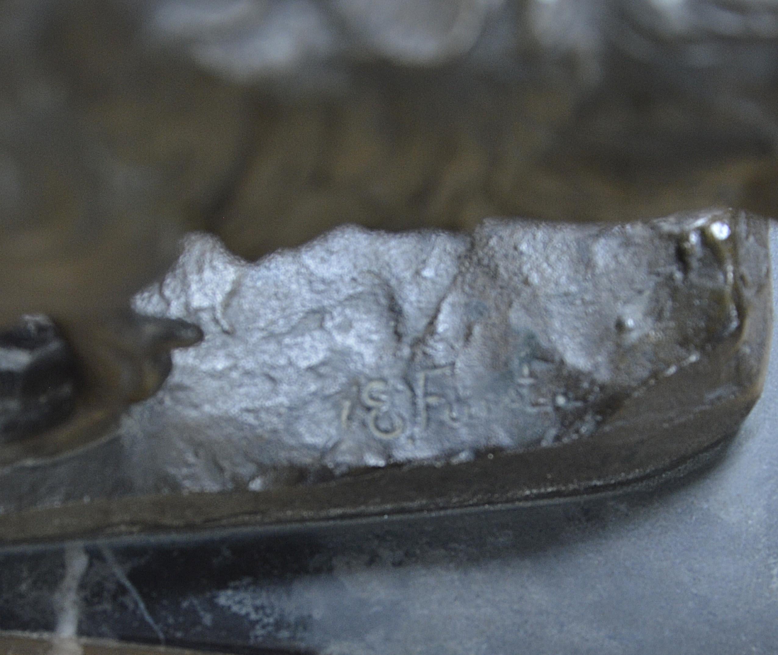 Else FÜRST (1873-1943), Fasane Foundry stamp of the Berlin foundry Kraas - Realist Sculpture by Else Fürst