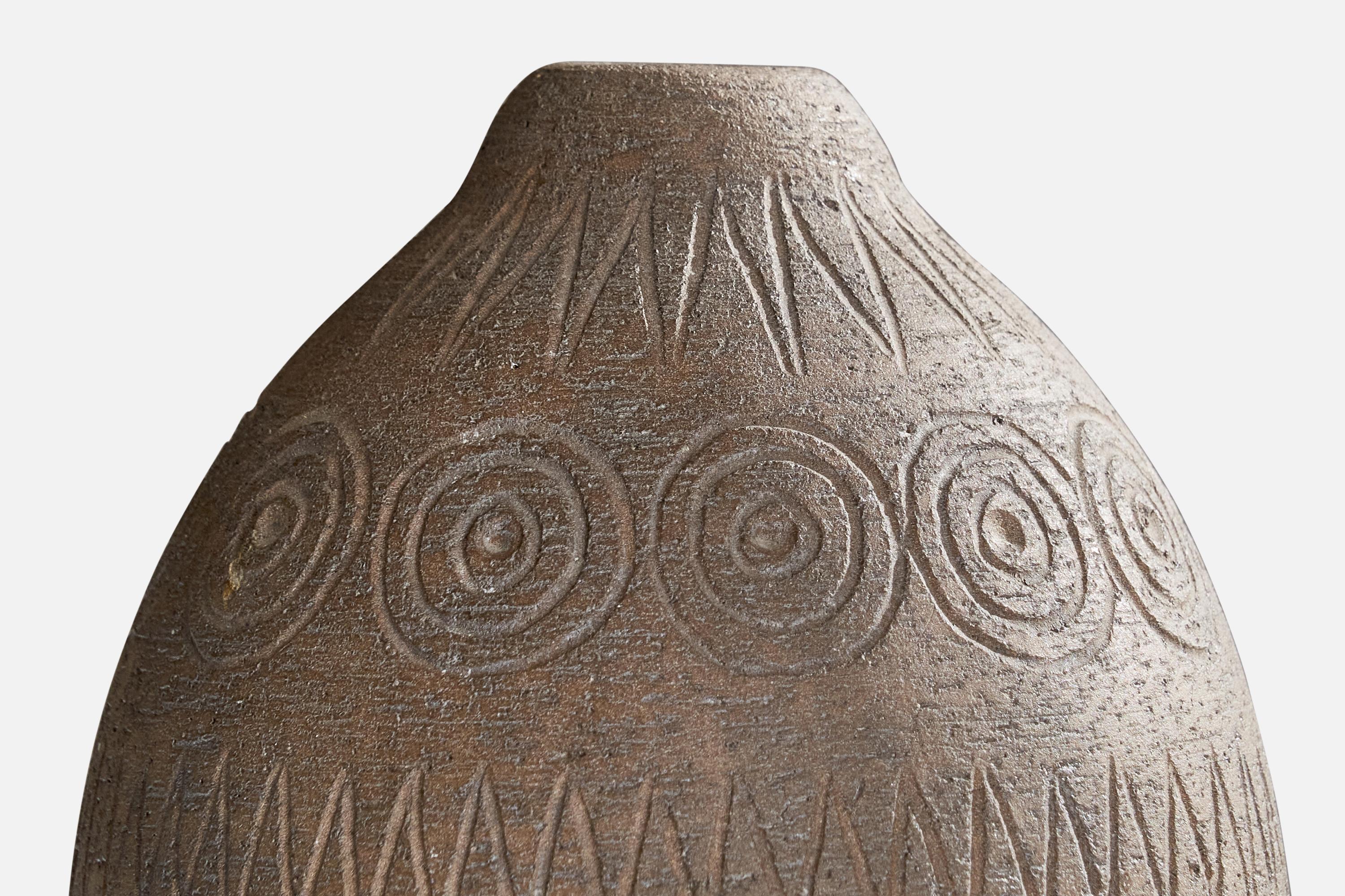Elsi Borelius, vase, céramique, Suède, 1970 Bon état - En vente à High Point, NC