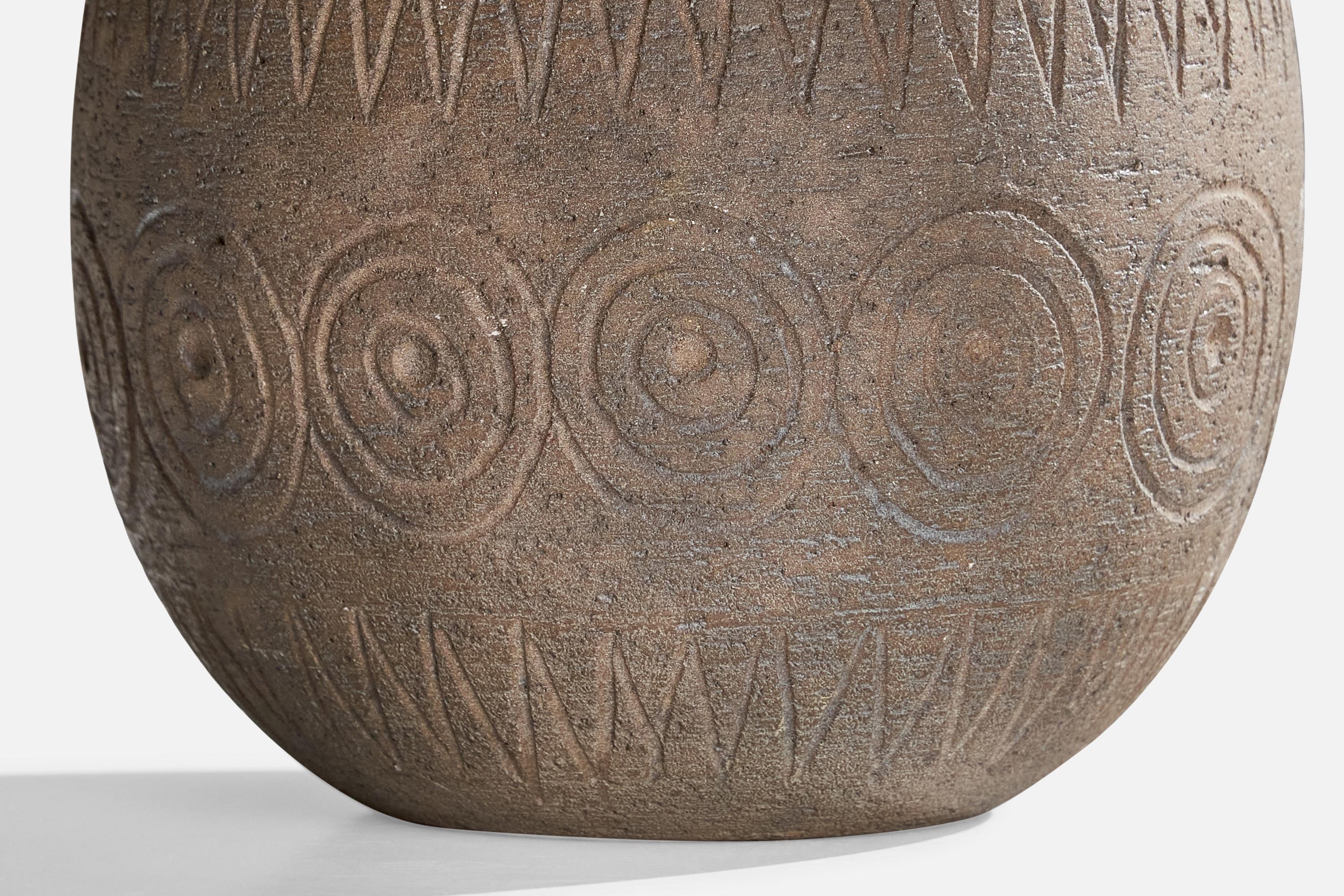 Fin du 20e siècle Elsi Borelius, vase, céramique, Suède, 1970 en vente