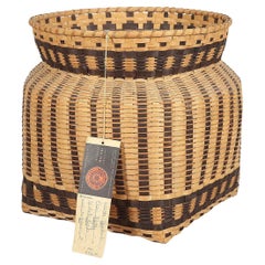 Elsie Watty Native American Hand-woven Crafted Basket, White Oak Elsie Watty Native American Hand-woven Crafted Basket, White Oak