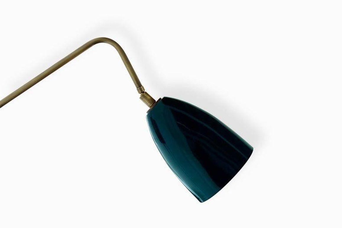 Laiton Lampes de lecture Elska à fixation murale en vente