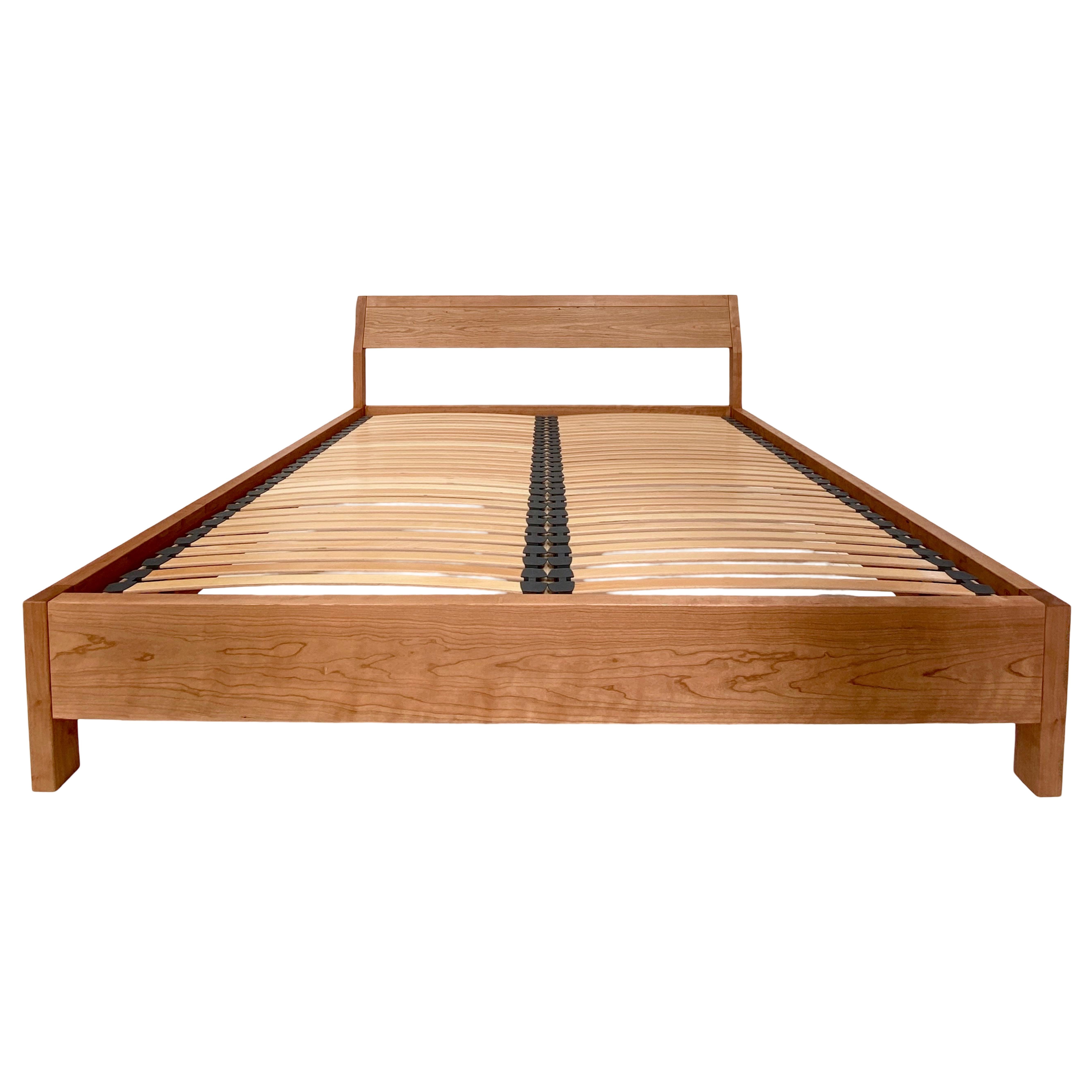 Cama Elsley, Madera de cerezo, Somier, Respaldo inclinado, King Británico en venta