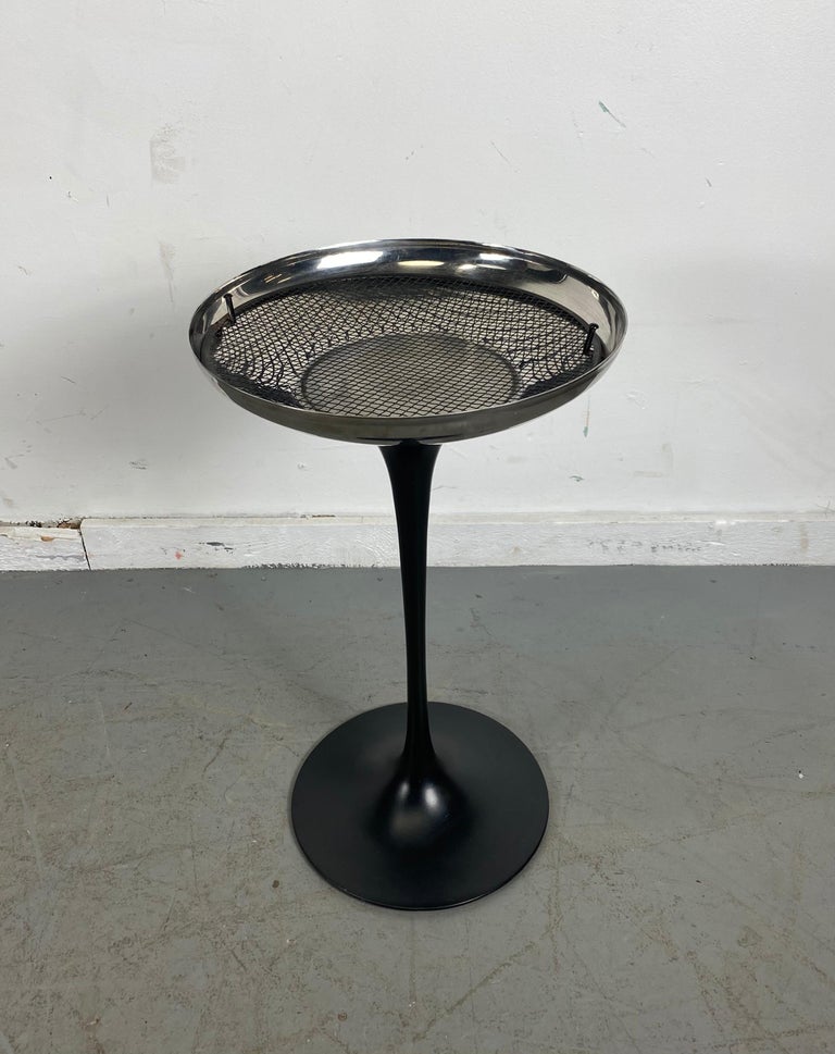Elusive Eero Saarinen for Knoll Tulip Pedestal Ash Stand, Early Knoll