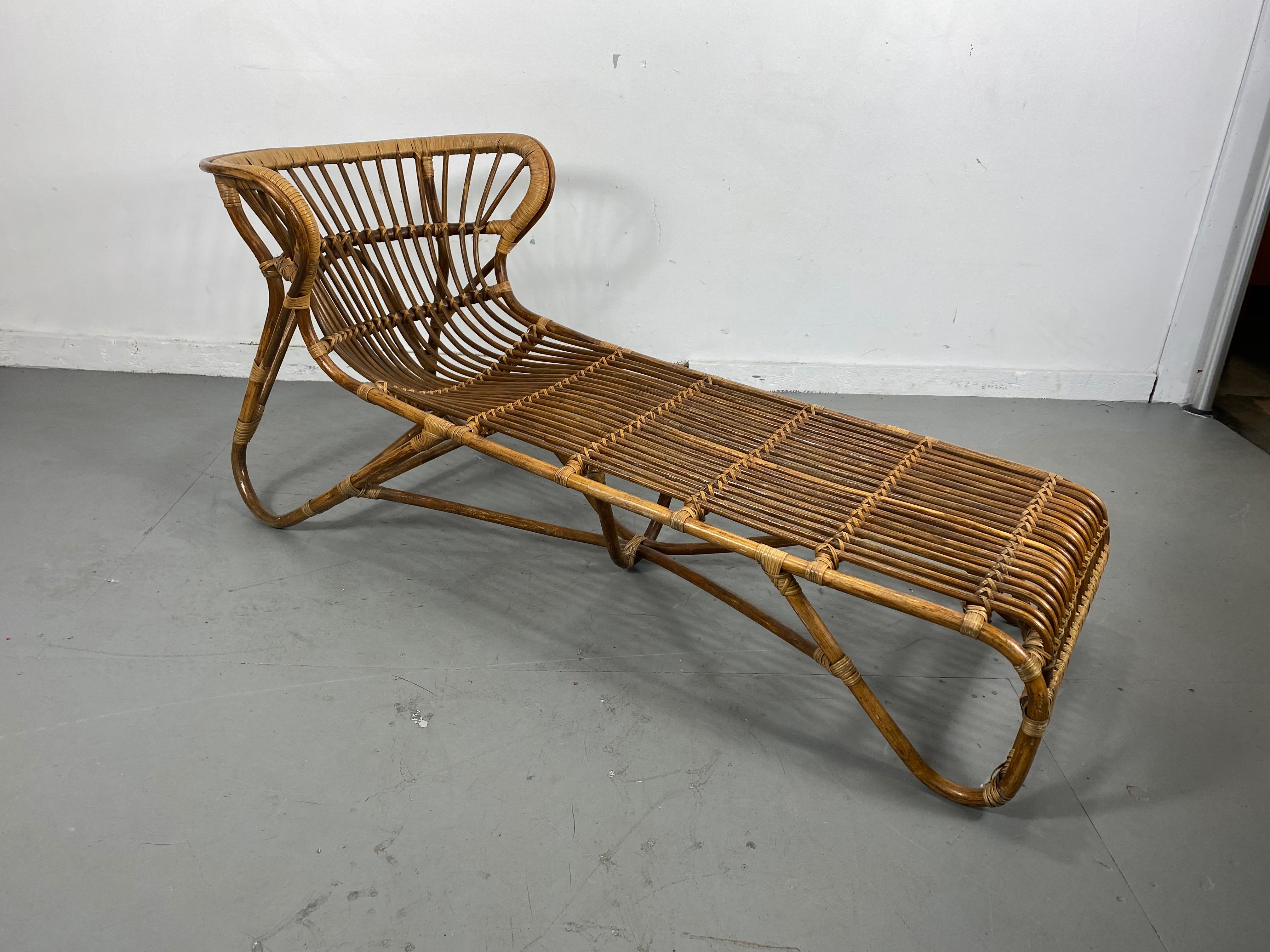 Italian Elusive Bamboo and Rattan Chaise Lounge Attributed to Franco Albini