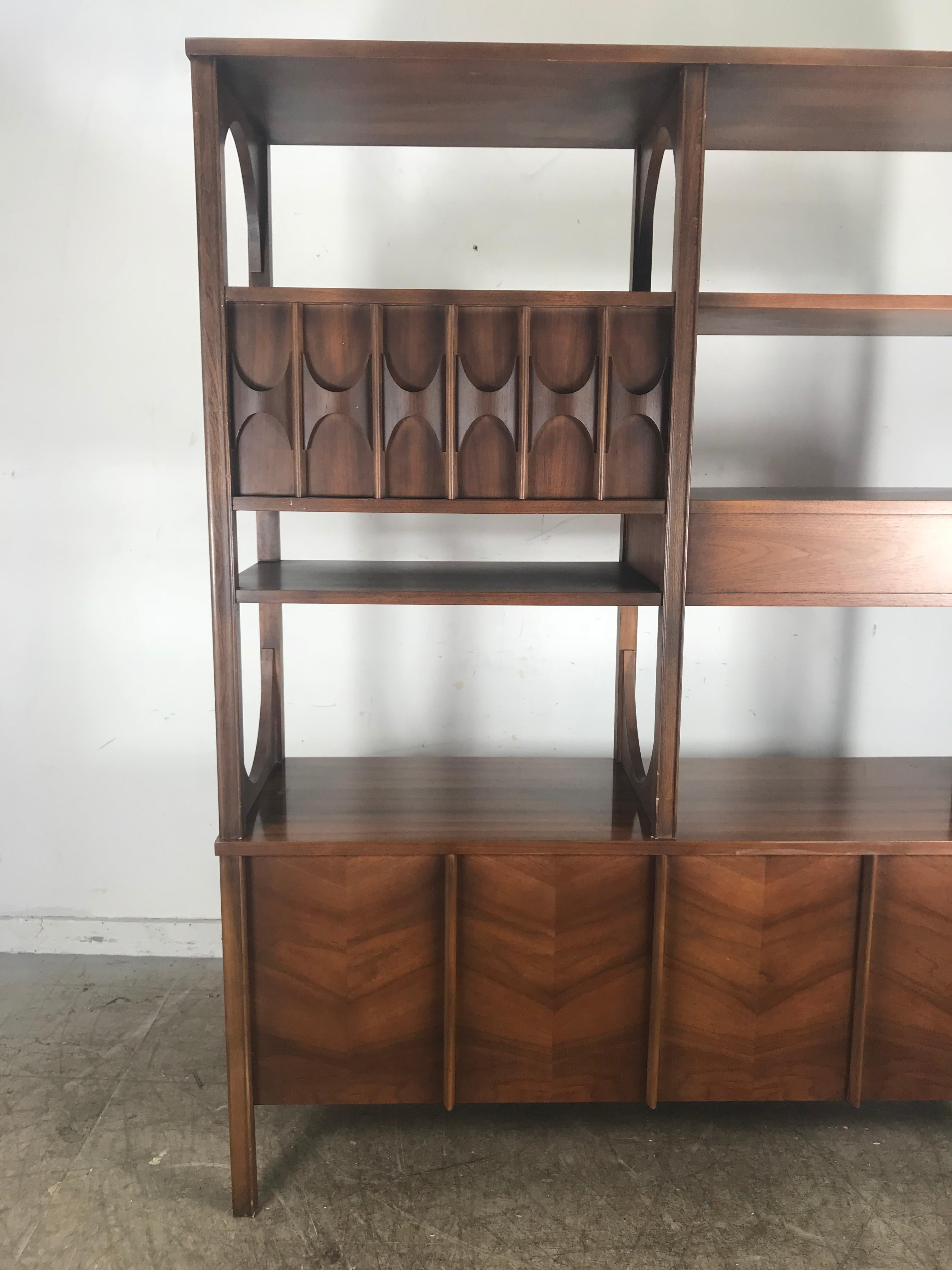 Elusive Kent Coffey Perspecta Double-Sided Room Divider, Sculpted Walnut In Excellent Condition In Buffalo, NY