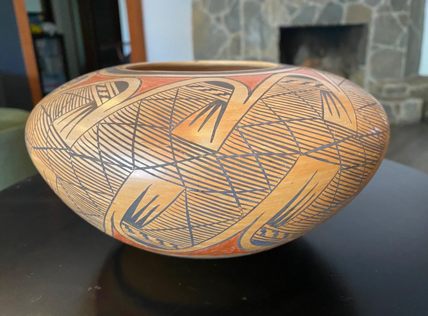 Terracotta Elva Nampeyo firmata Nativi Americani Indiani Hopi Tewa Pueblo Vaso Ciotola in Ceramica in vendita
