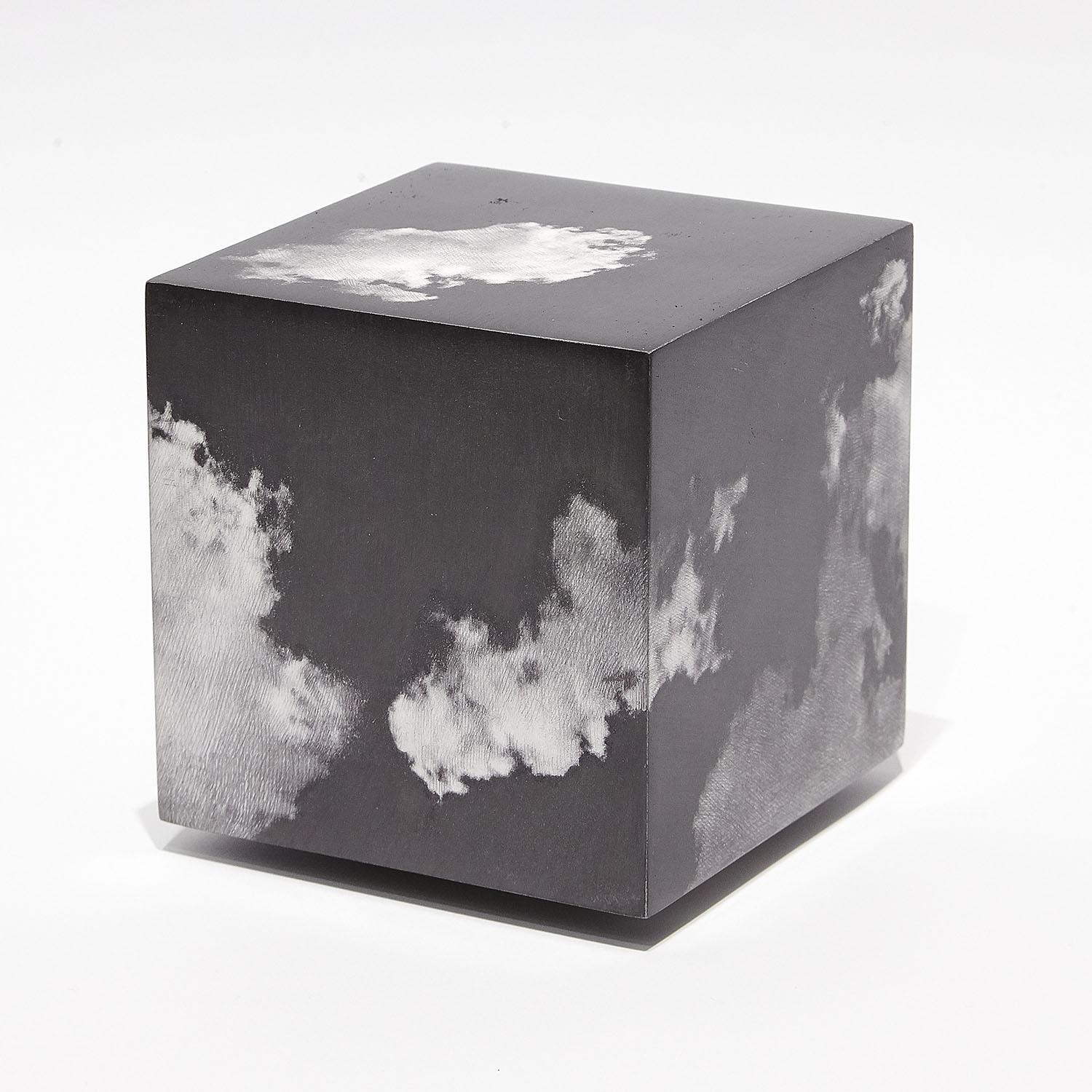 10 cm cubi di cielo - Brown Figurative Sculpture by Elvio Chiricozzi