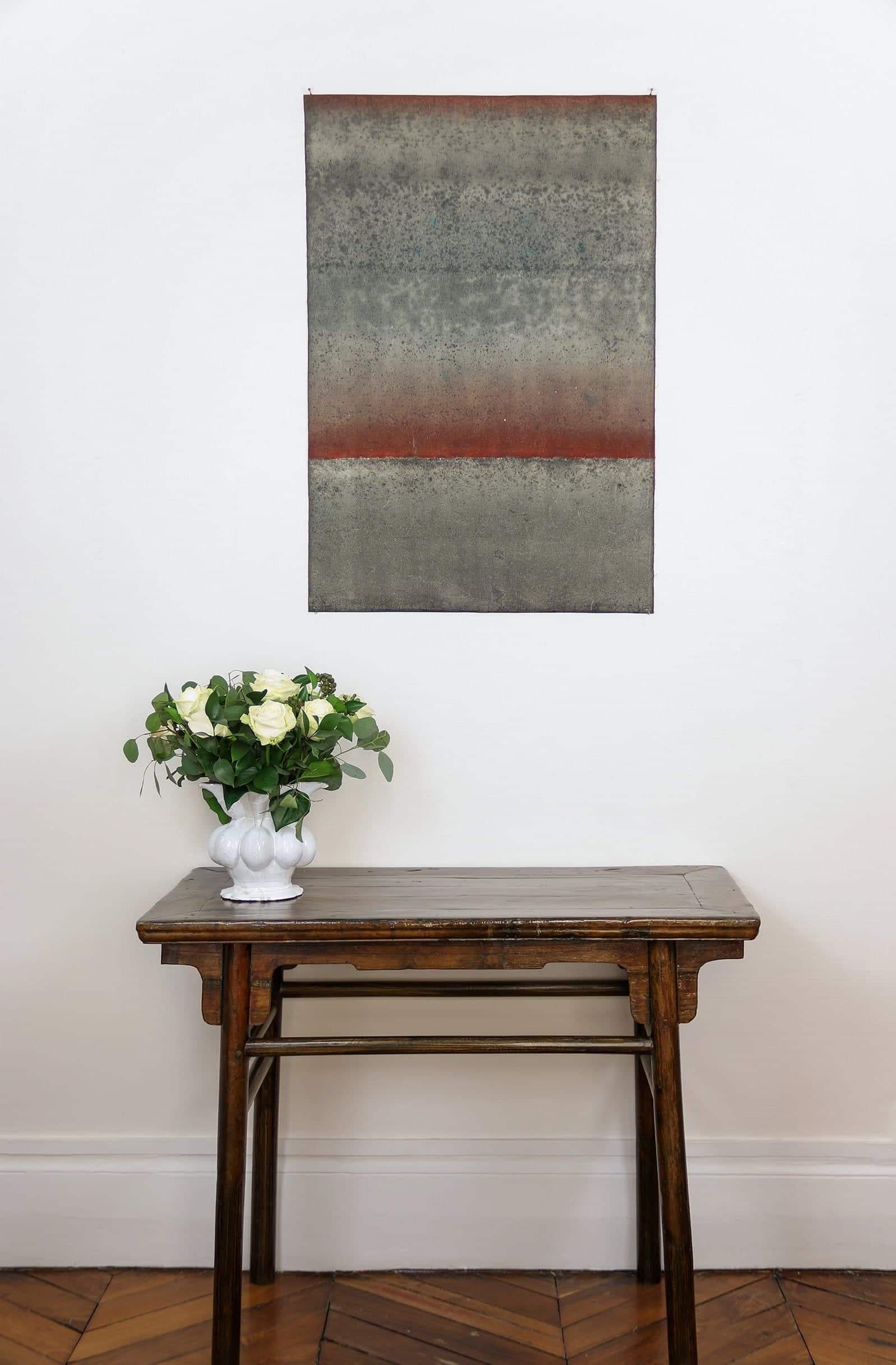 Sans titre VI de Ferle - Peinture abstraite, lignes, tons rouges et gris, spirituel - Painting de Elvire Ferle