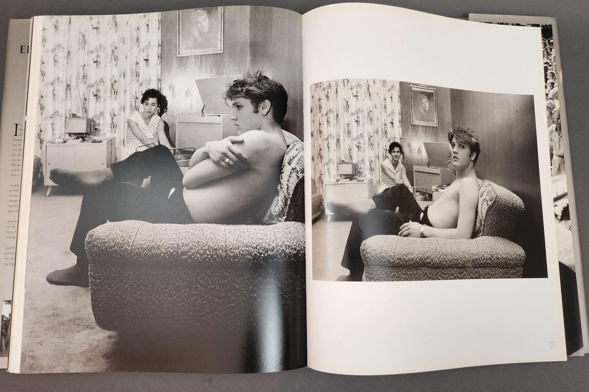 Elvis at 21 New York to Memphis 1st Limited Edition Hardcover For Sale 11