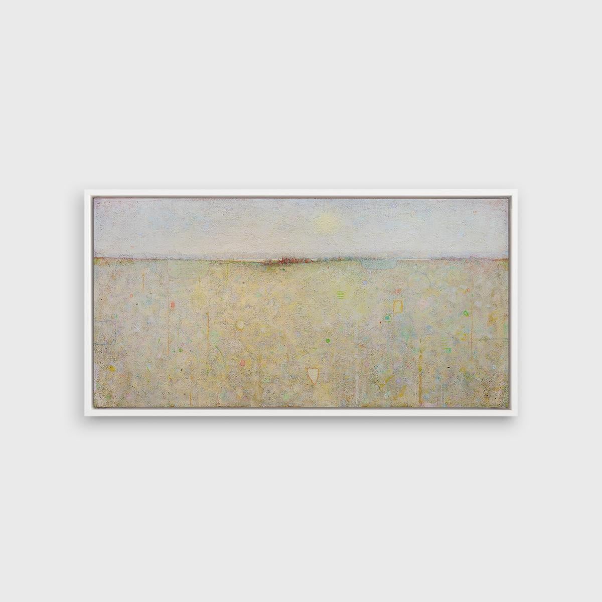 Ce paysage abstrait imprimé en édition limitée par Elwood Howell présente une palette neutre et fraîche. La pièce présente la ligne d'horizon élevée caractéristique des artistes, avec des formes et des traits superposés en dessous qui permettent à