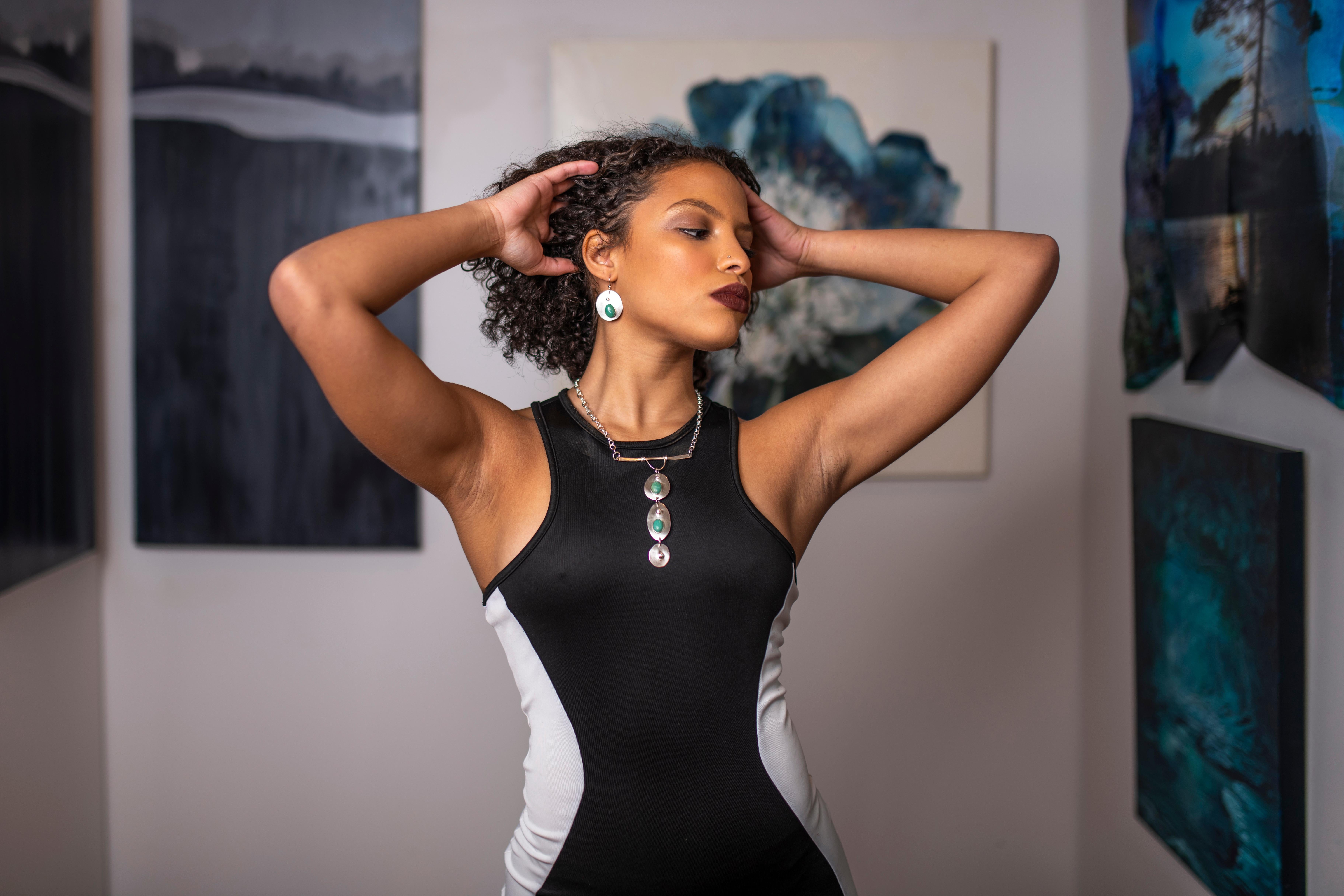 Collana con dichiarazione di Elegance in argento e turchese In condizioni Nuovo in vendita a Cincinnati, OH