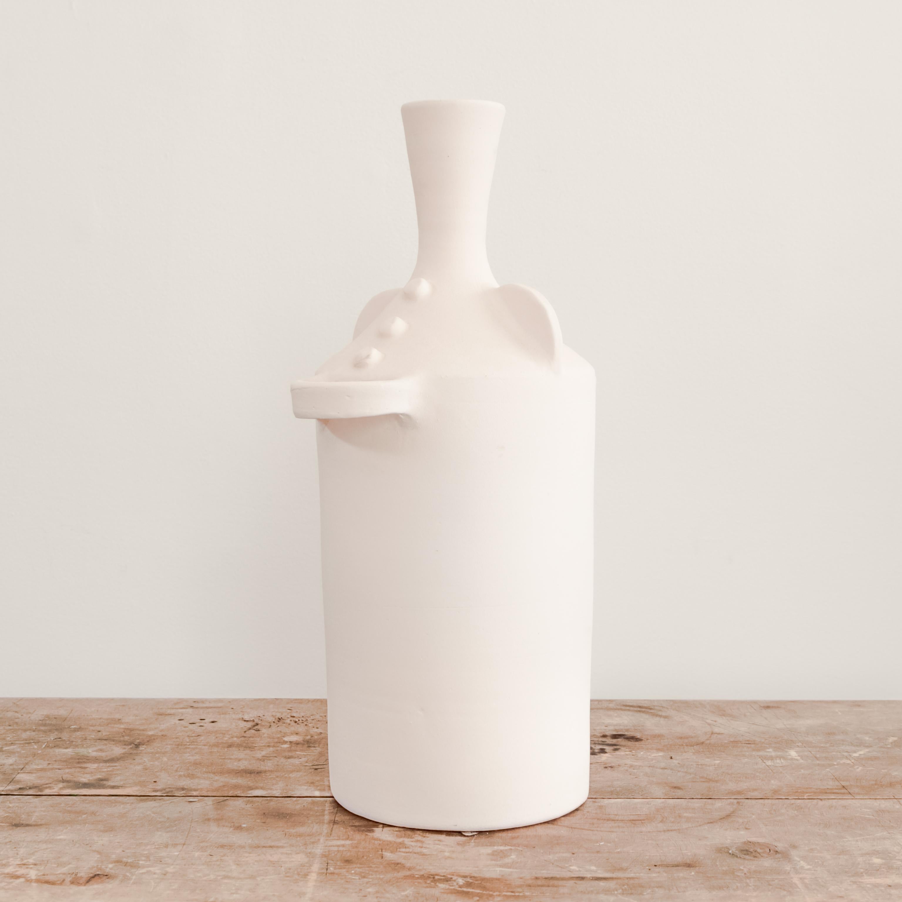 Elysian Vase In Excellent Condition For Sale In West Hollywood, CA