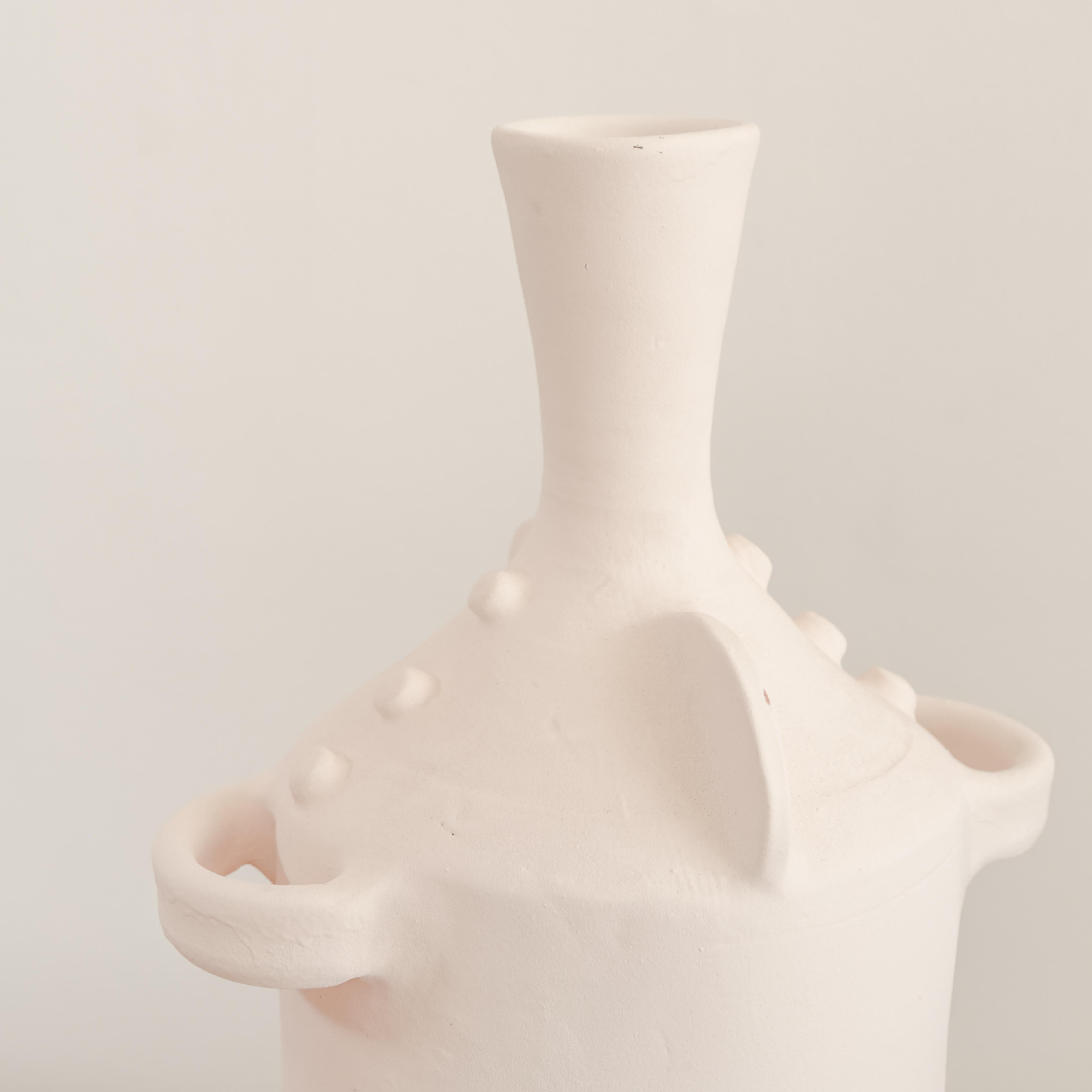 Elysian Vase For Sale 1