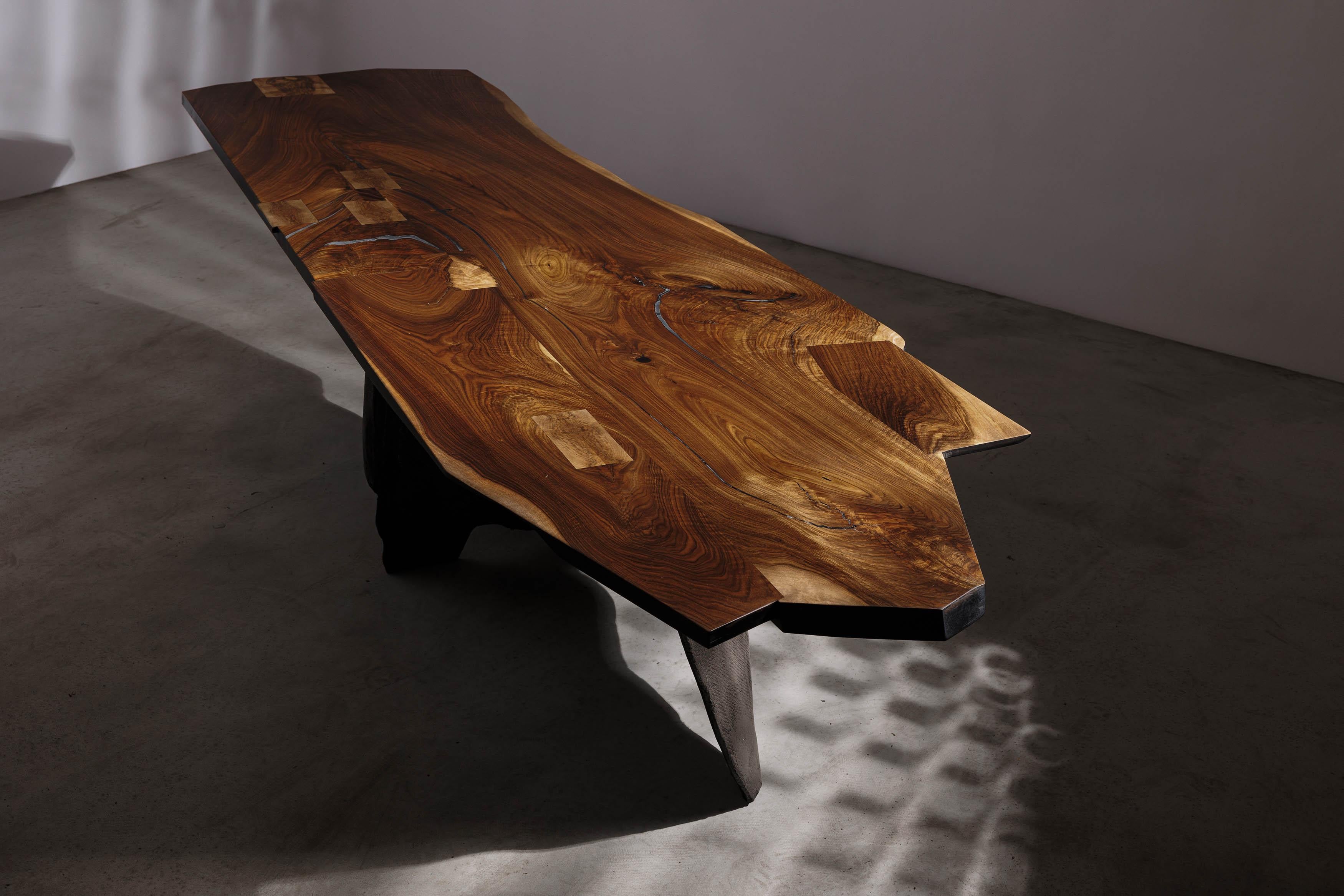 Contemporary EM204 Dining Table by Eero Moss For Sale