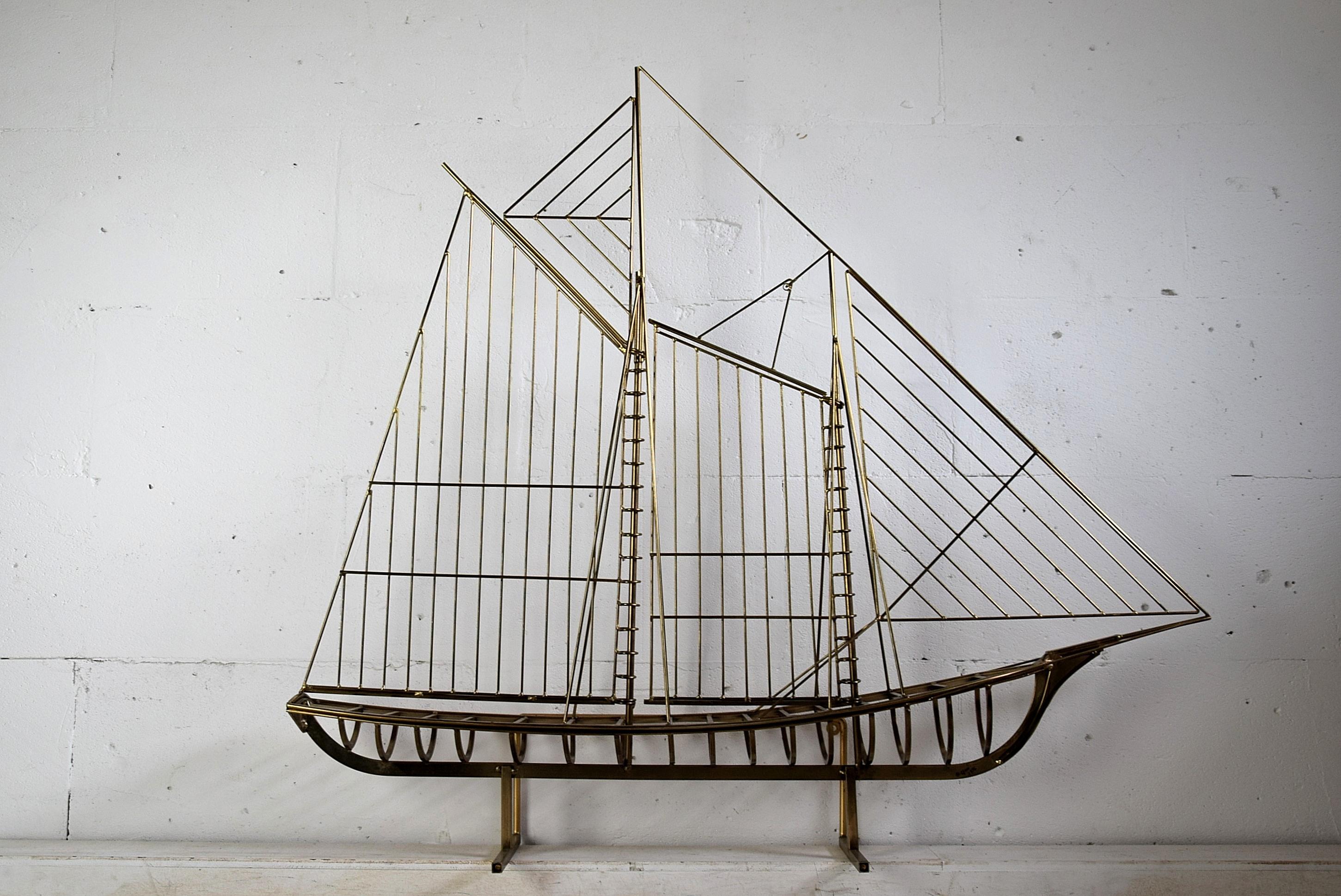Curtis Jeré Big Sculptural Signed Sailing Boat 1976 In Good Condition For Sale In Weesp, NL