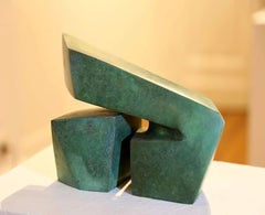 "Glifo I" Escultura de Bronce 6" x 10" x 3" pulgadas por Eman Barakat