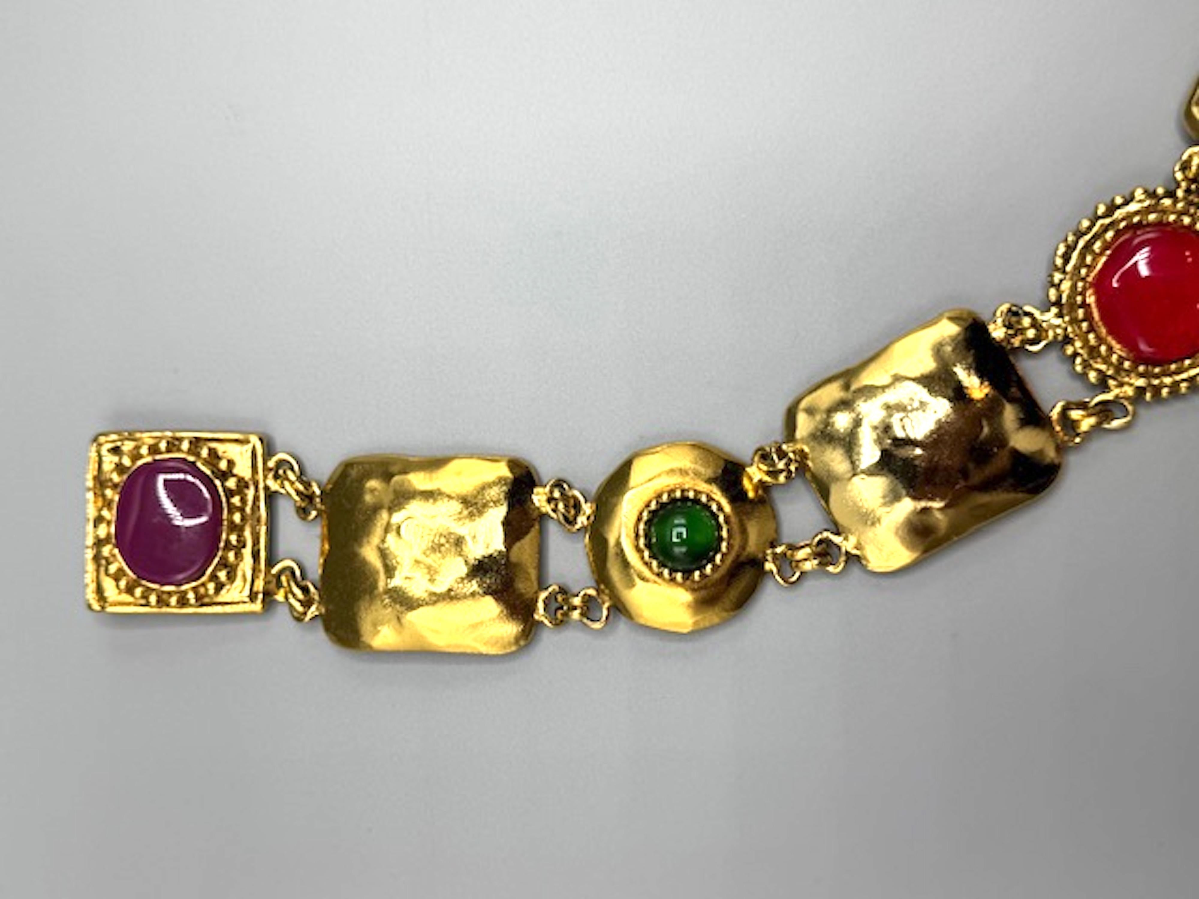 Emanuel Ungaro 1980s Gold Link and Glass Cabochon Belt In Good Condition For Sale In New York, NY