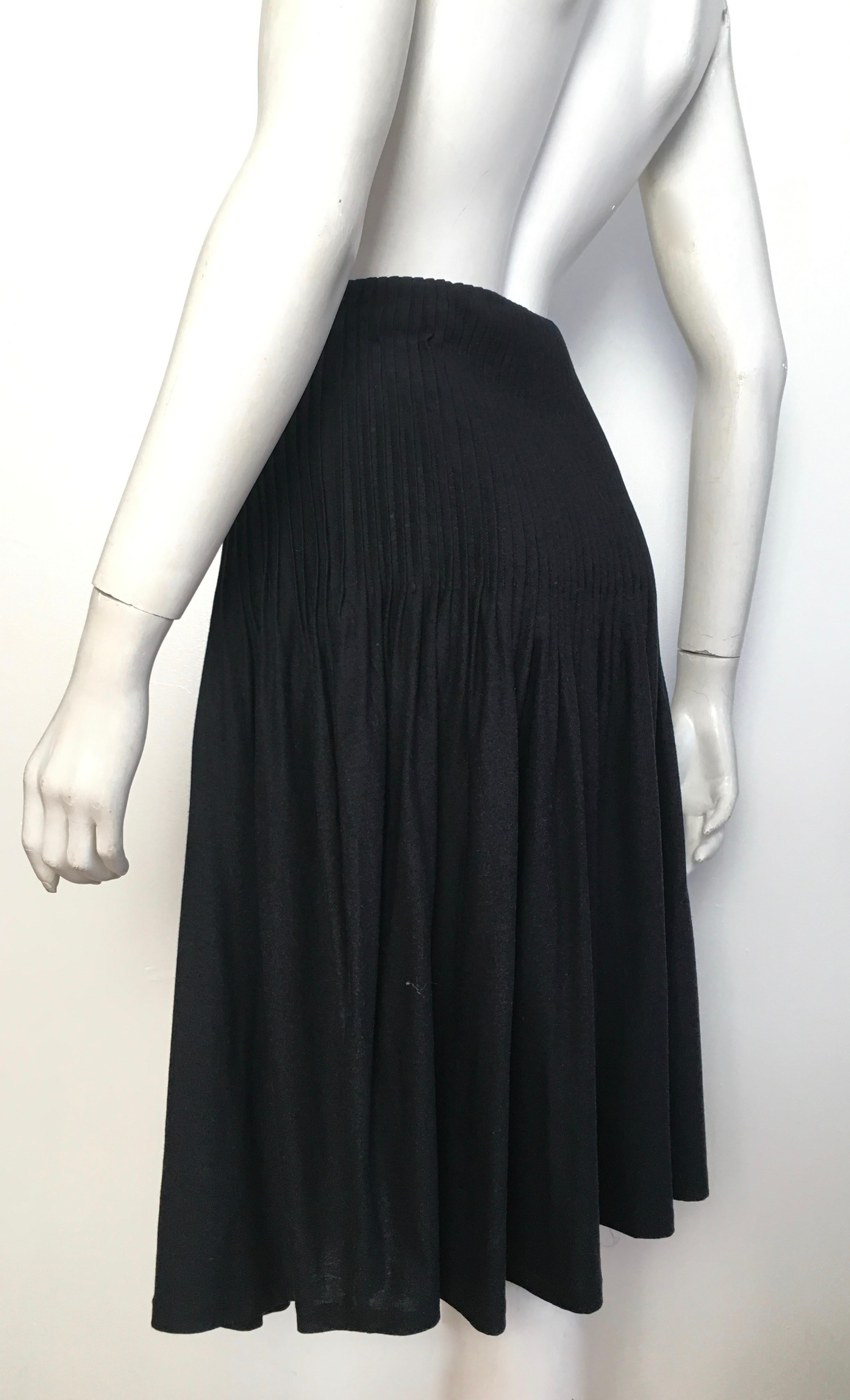 Emanuel Ungaro 1990s Silk & Cotton Pleated Black Skirt Size 10. For Sale 6