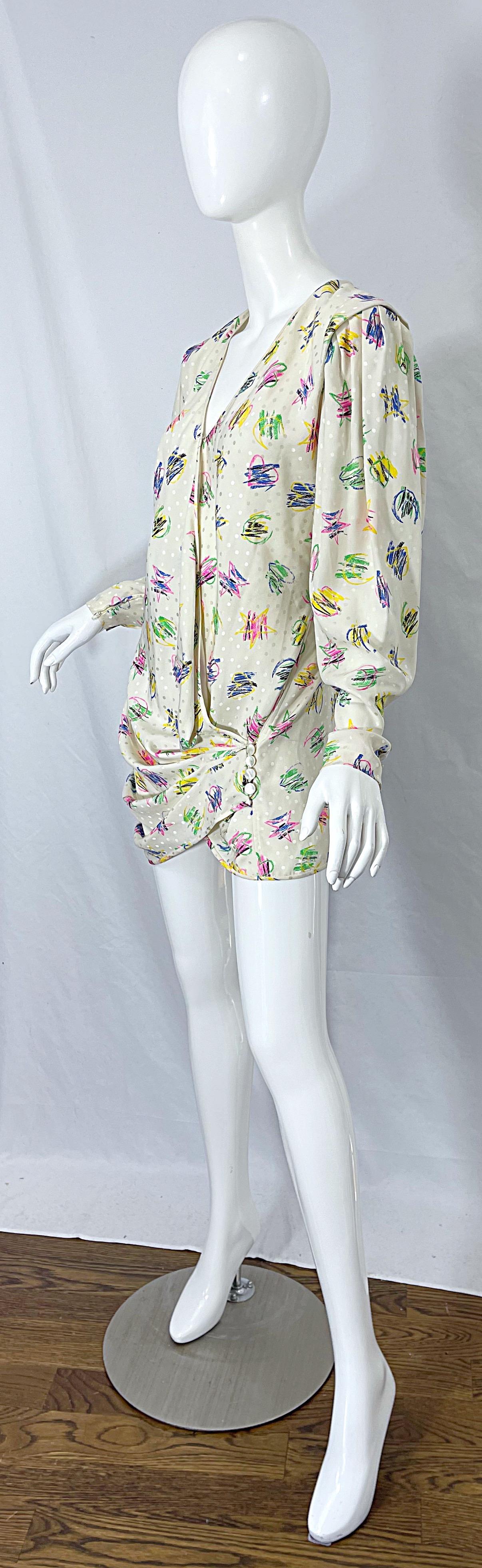 Women's Emanuel Ungaro 1990s Size 10 Novelty Heart Print Ivory Silk Mini Dress or Blouse