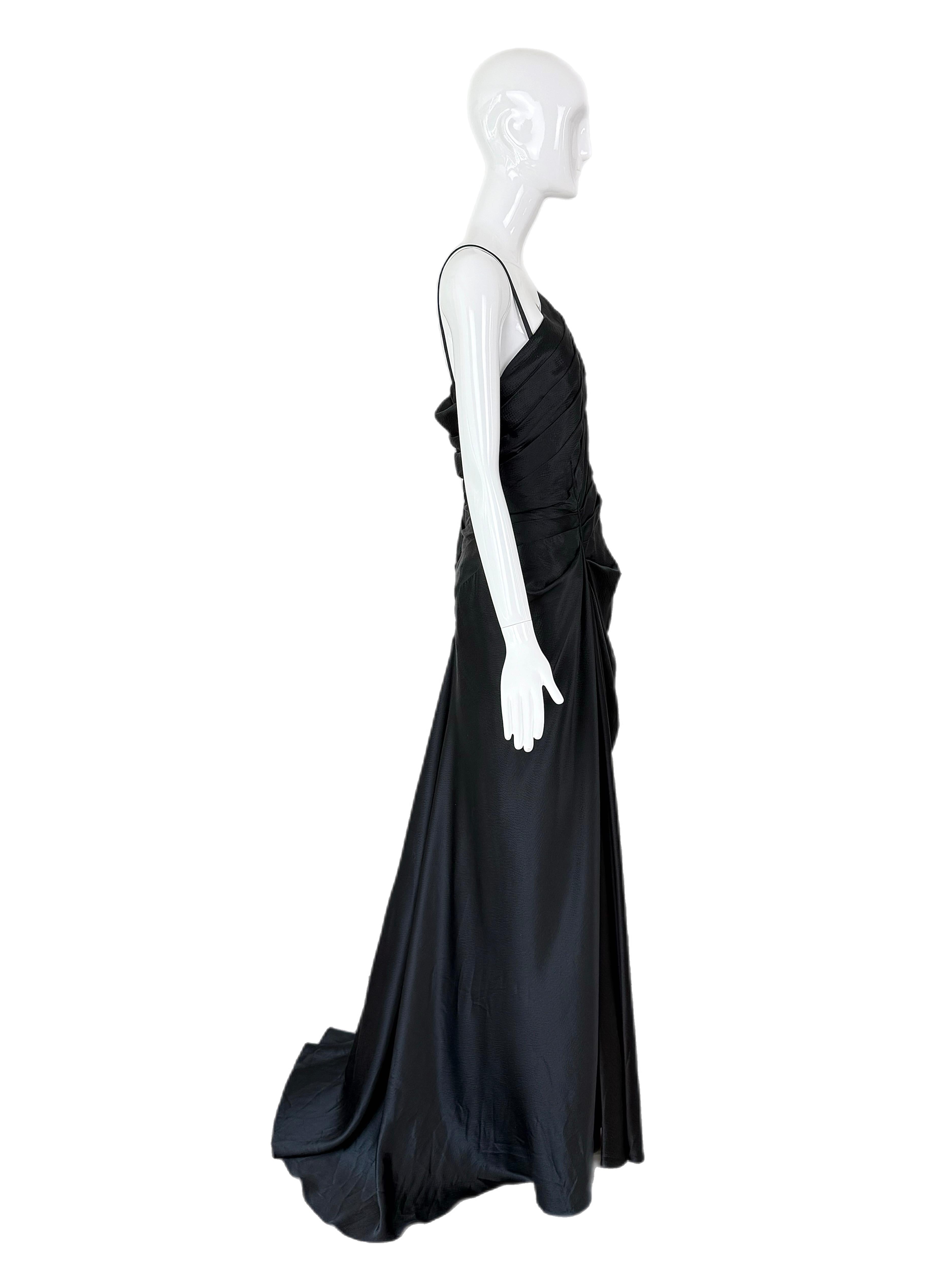 EMANUEL UNGARO 2007 Vintage Schwarzes Abendkleid aus gehämmerter Seide im Angebot 3