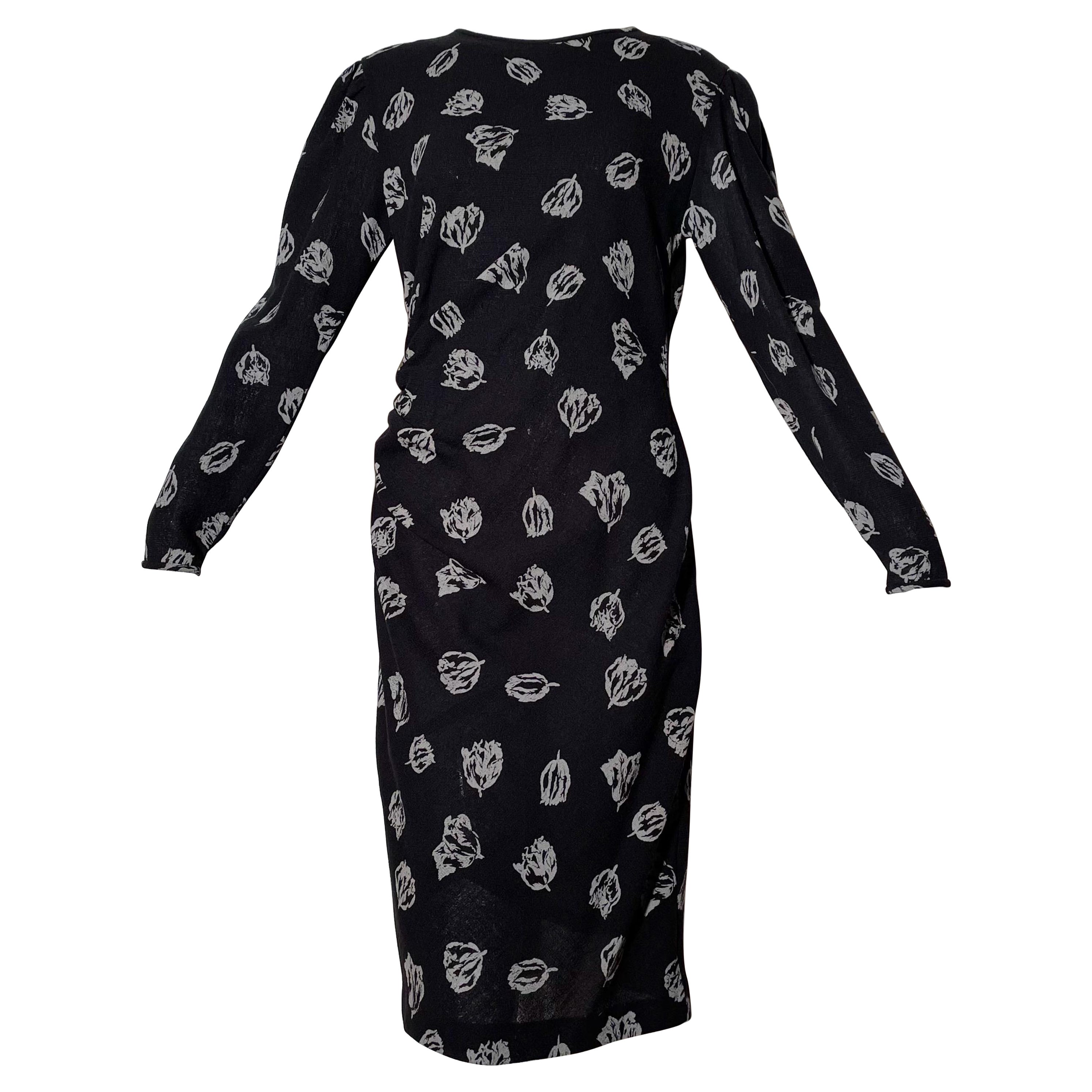Emanuel Ungaro Schwarzes gerafftes geblümtes Kleid