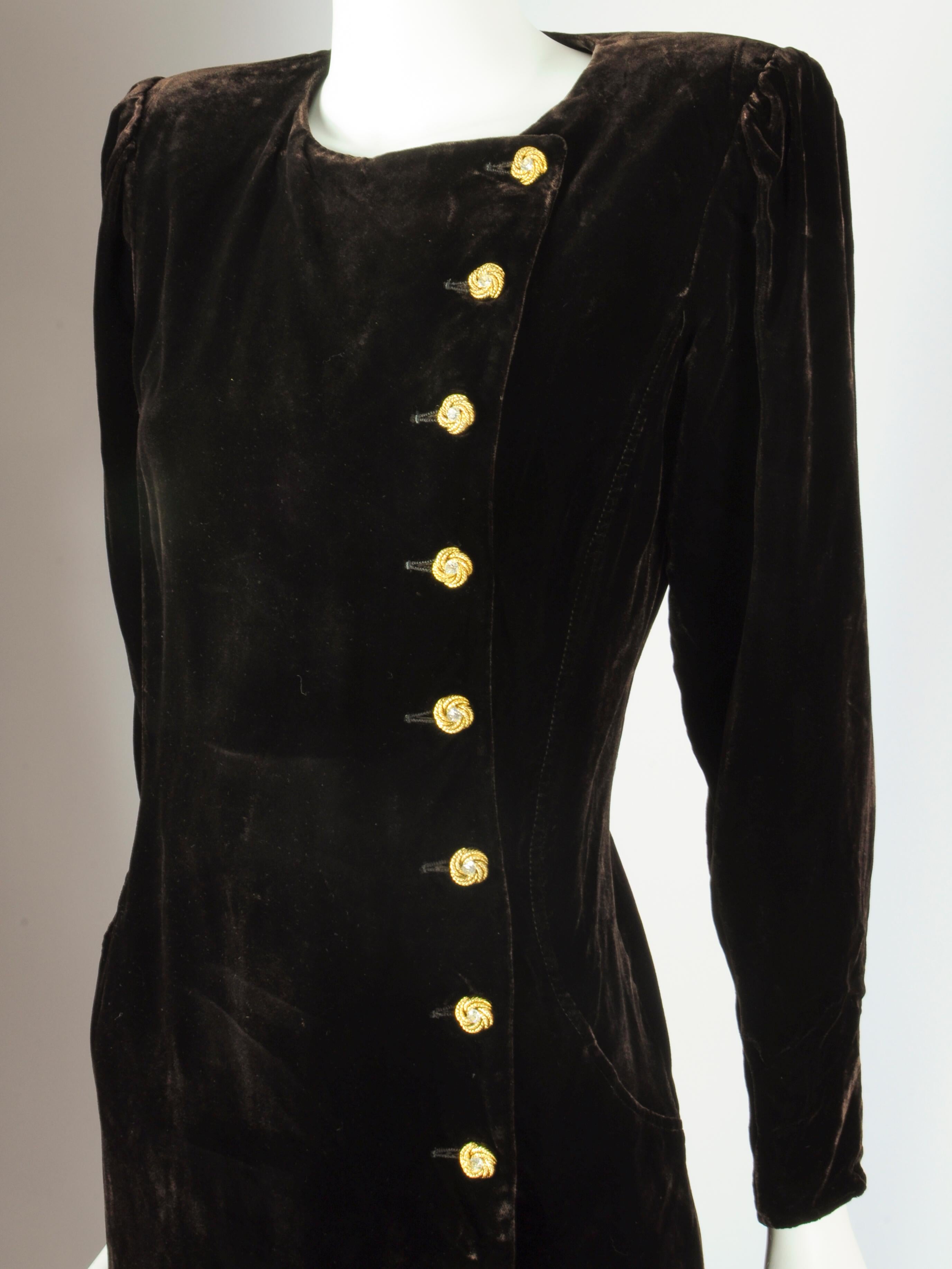 Emanuel Ungaro Brown Velvet Power Shoulder Cocktail Dress Golden Buttons 1980s For Sale 3