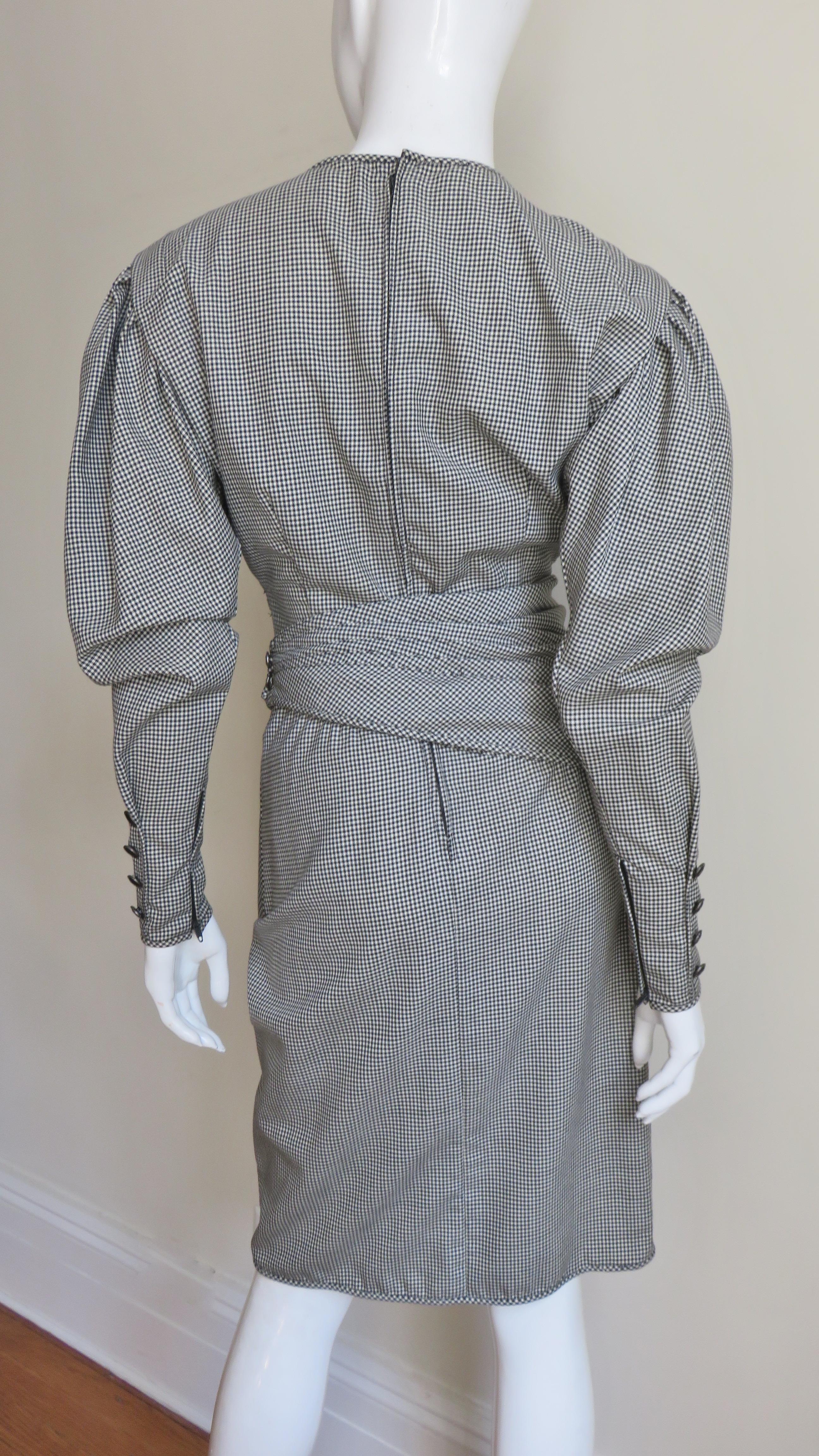 Emanuel Ungaro - Robe drapée à carreaux en vente 7