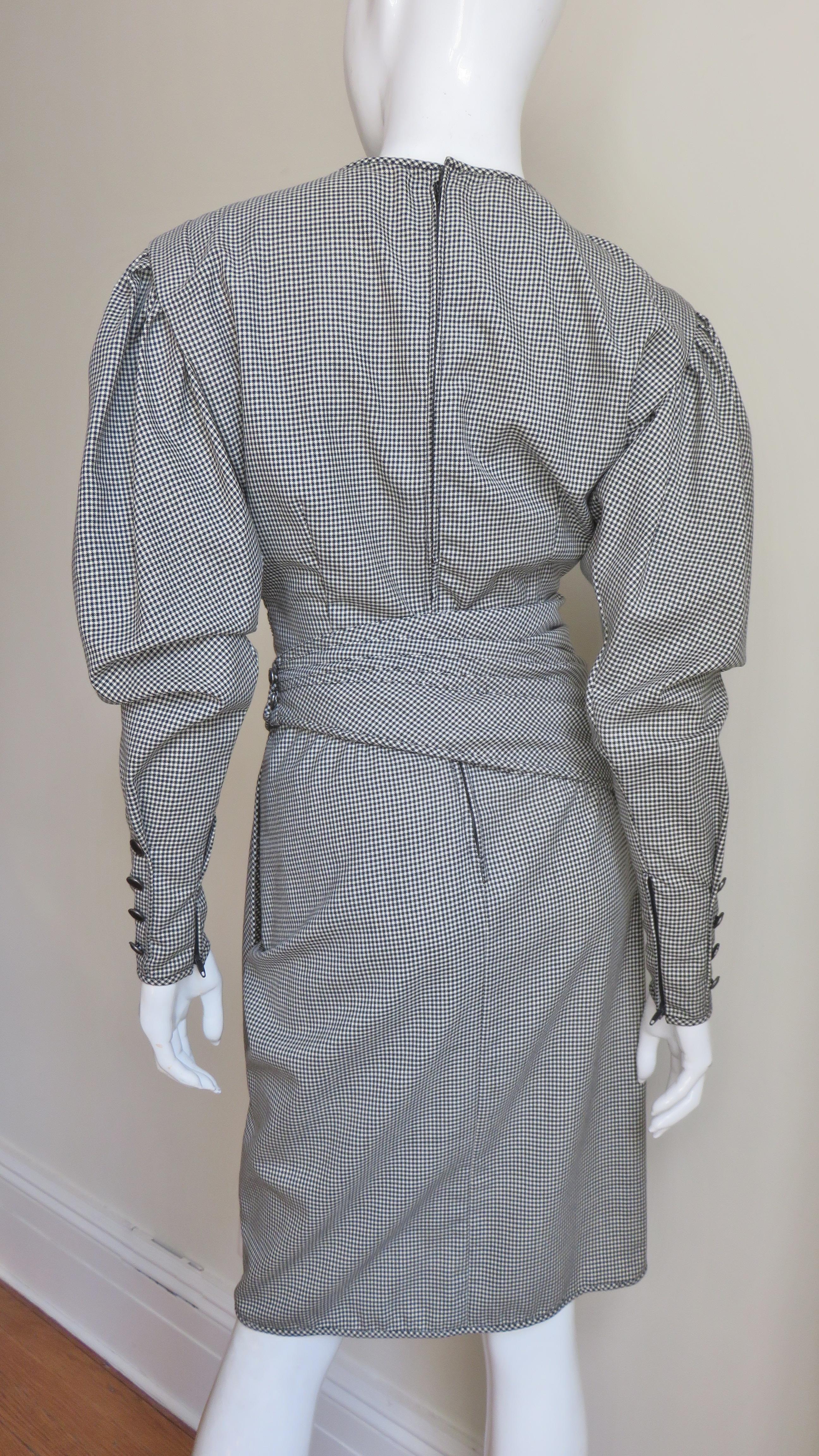 Emanuel Ungaro - Robe drapée à carreaux en vente 10