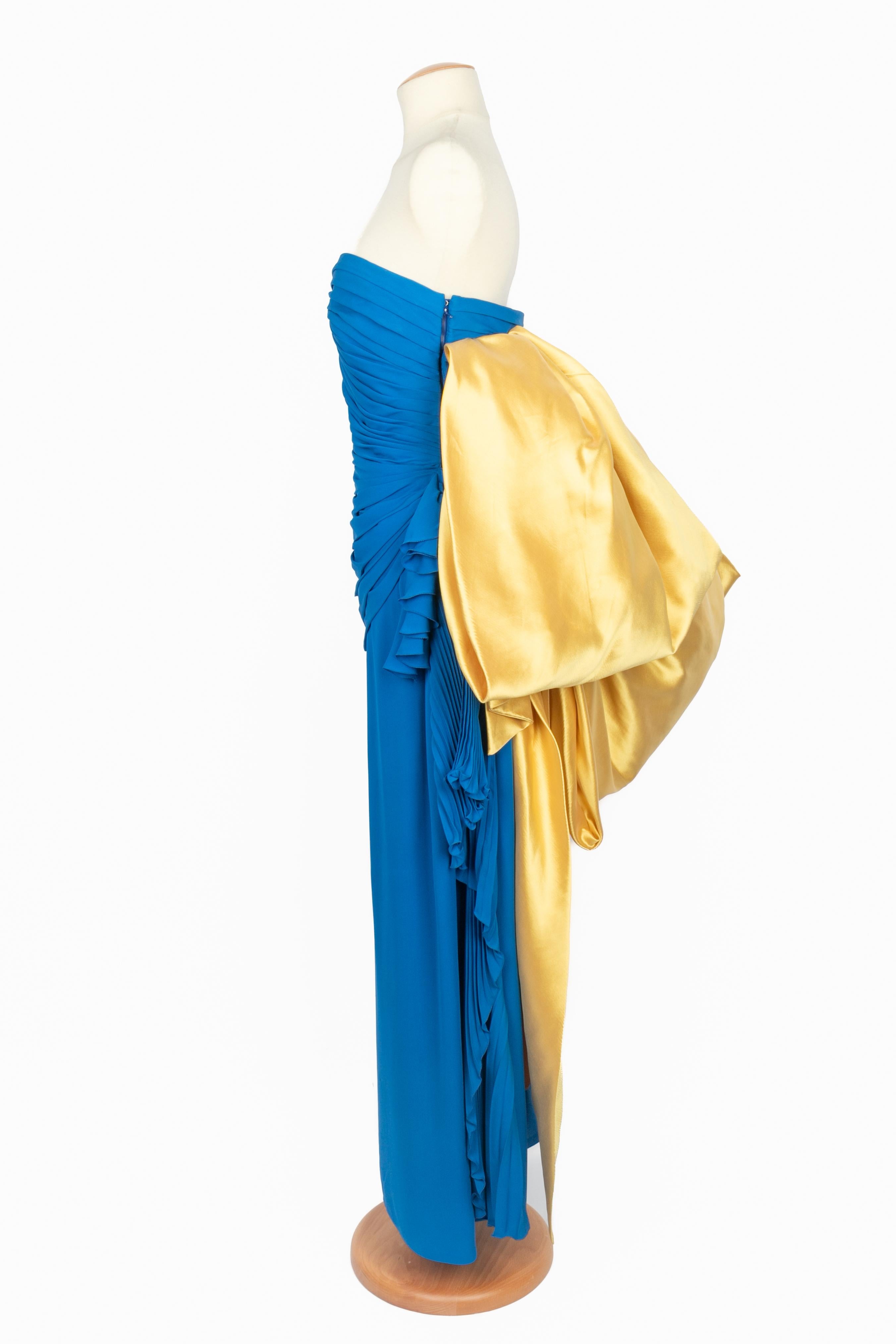 Emanuel Ungaro robe du soir Haute Couture Printemps-Eté 1992 Excellent état - En vente à SAINT-OUEN-SUR-SEINE, FR